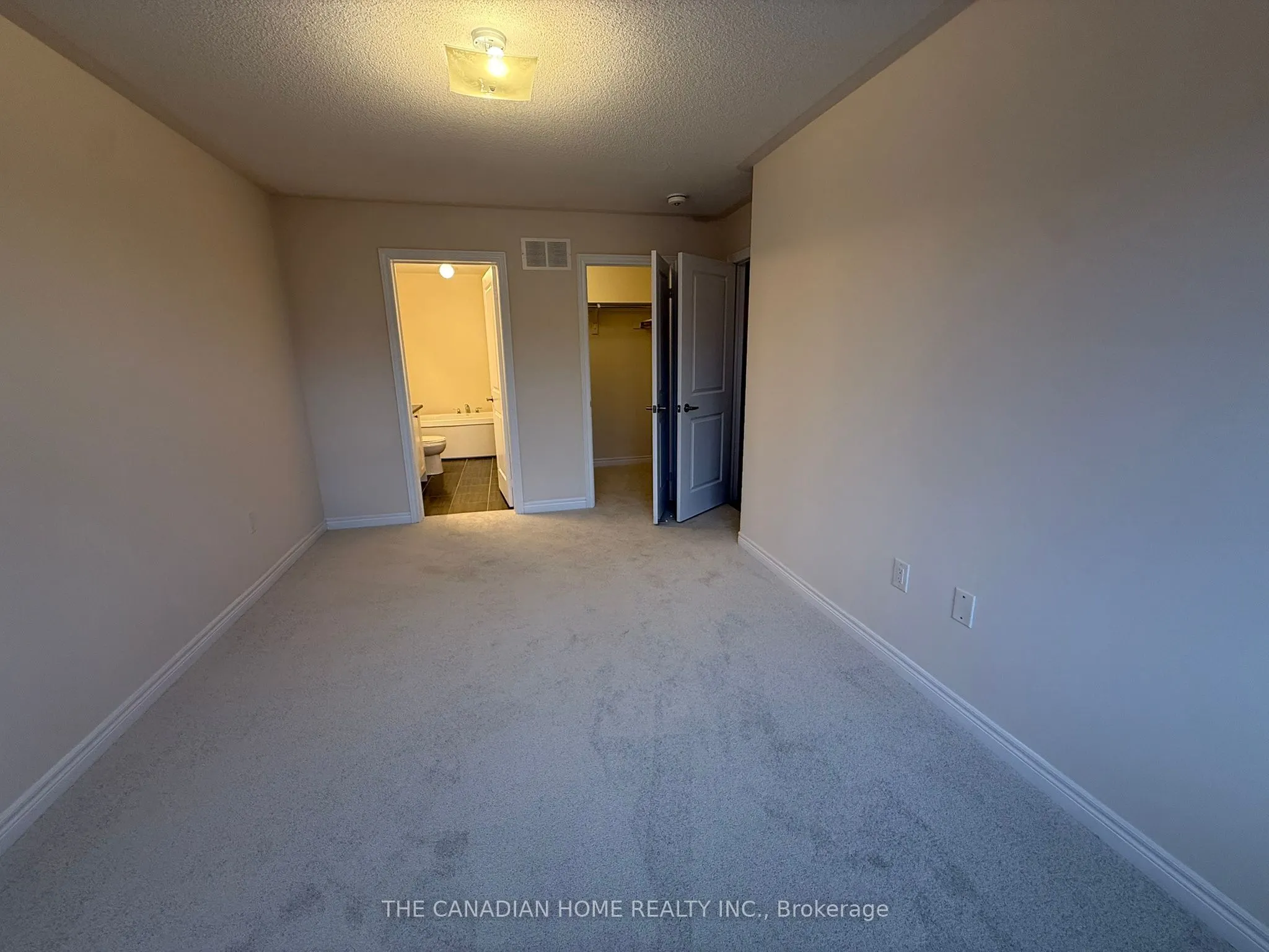 2045 Horace Duncan Crescent