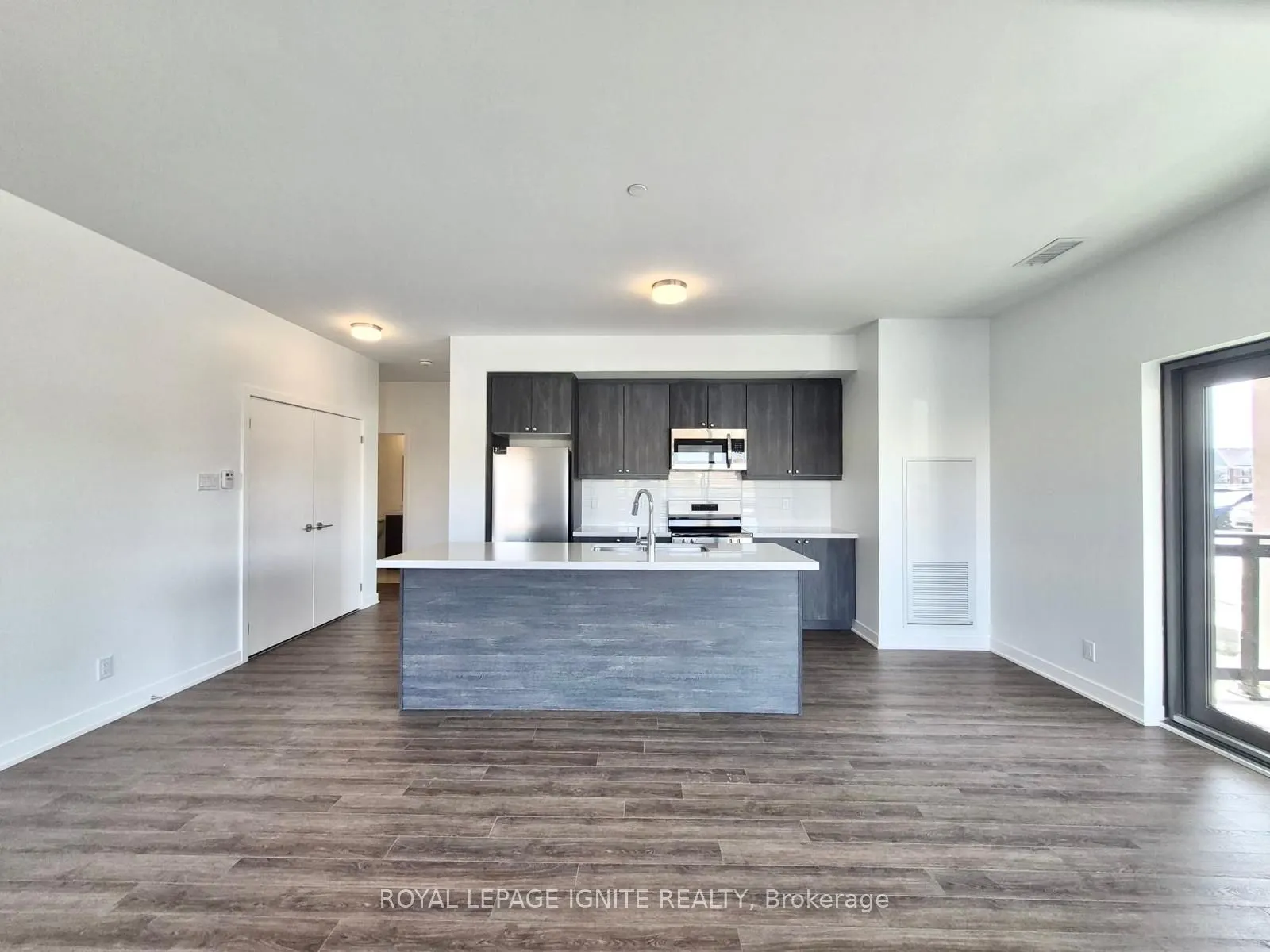 55 Clarington Boulevard, #1009