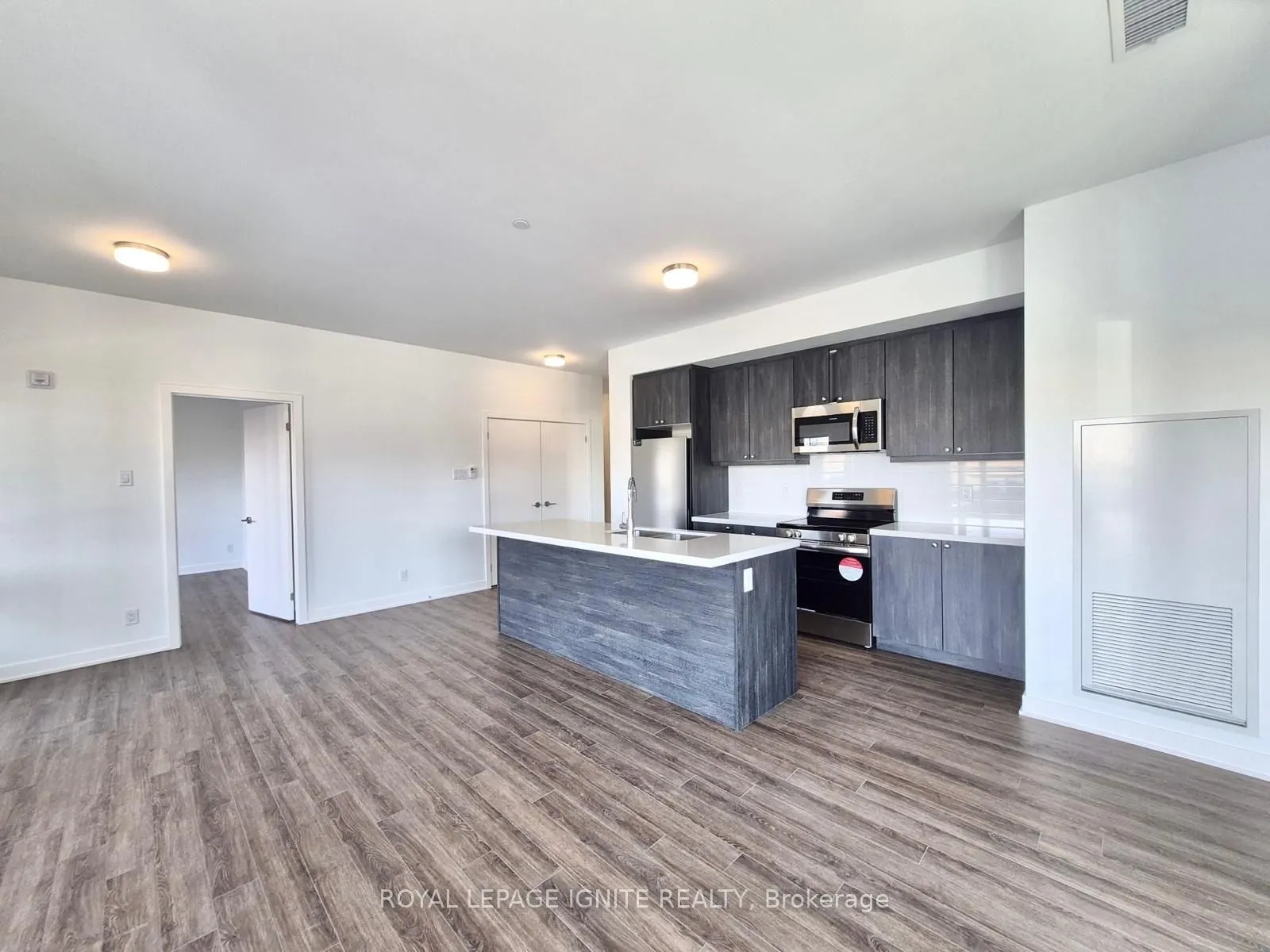 55 Clarington Boulevard, #1009