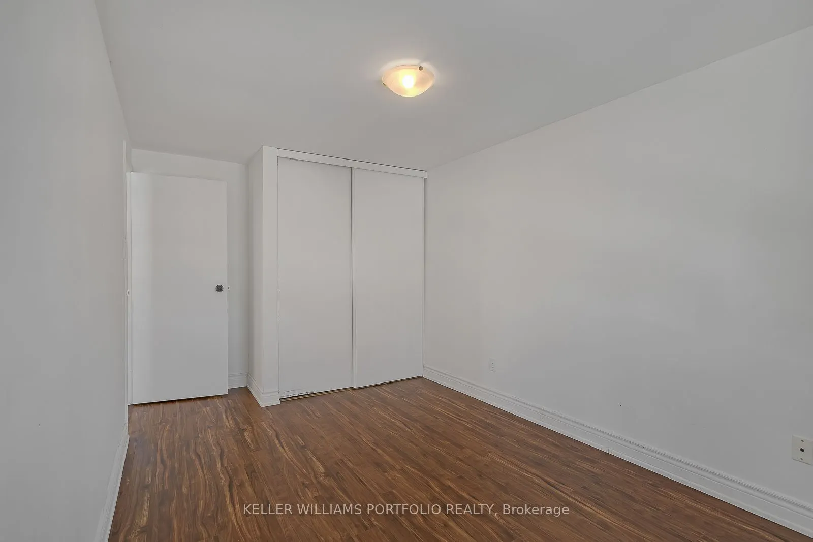 37 Banner Crescent