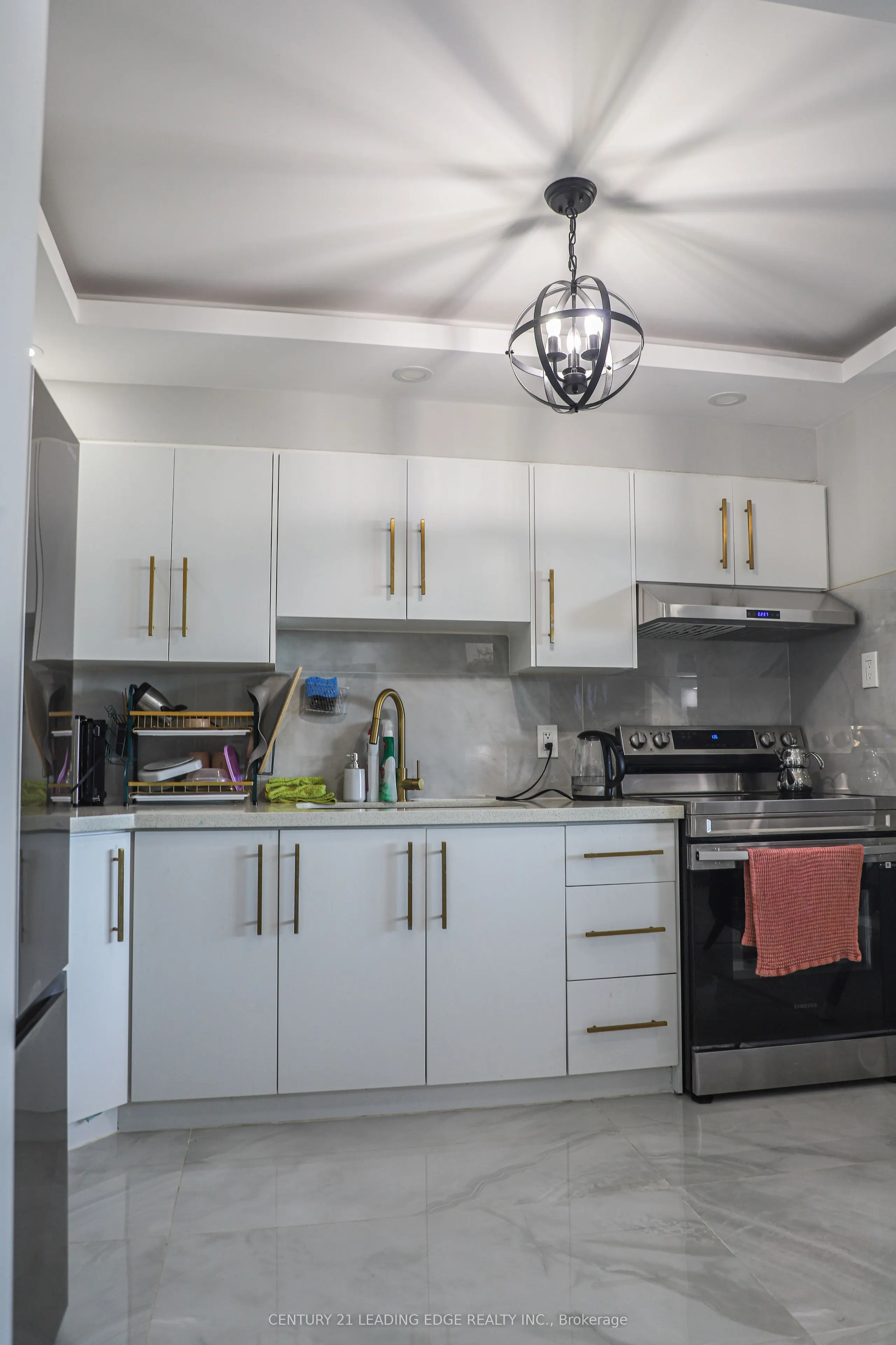 2550 Pharmacy Avenue, #1206