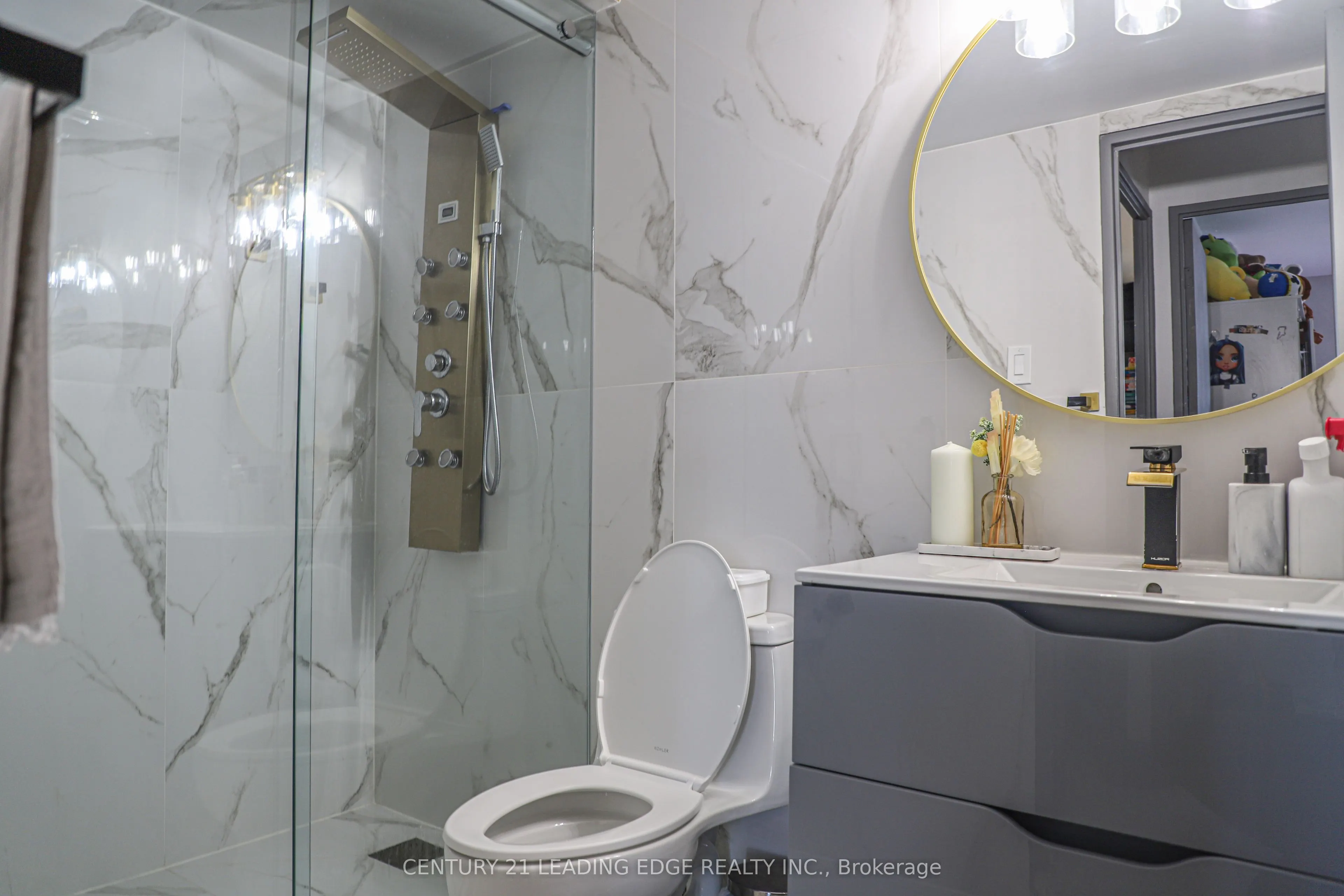2550 Pharmacy Avenue, #1206