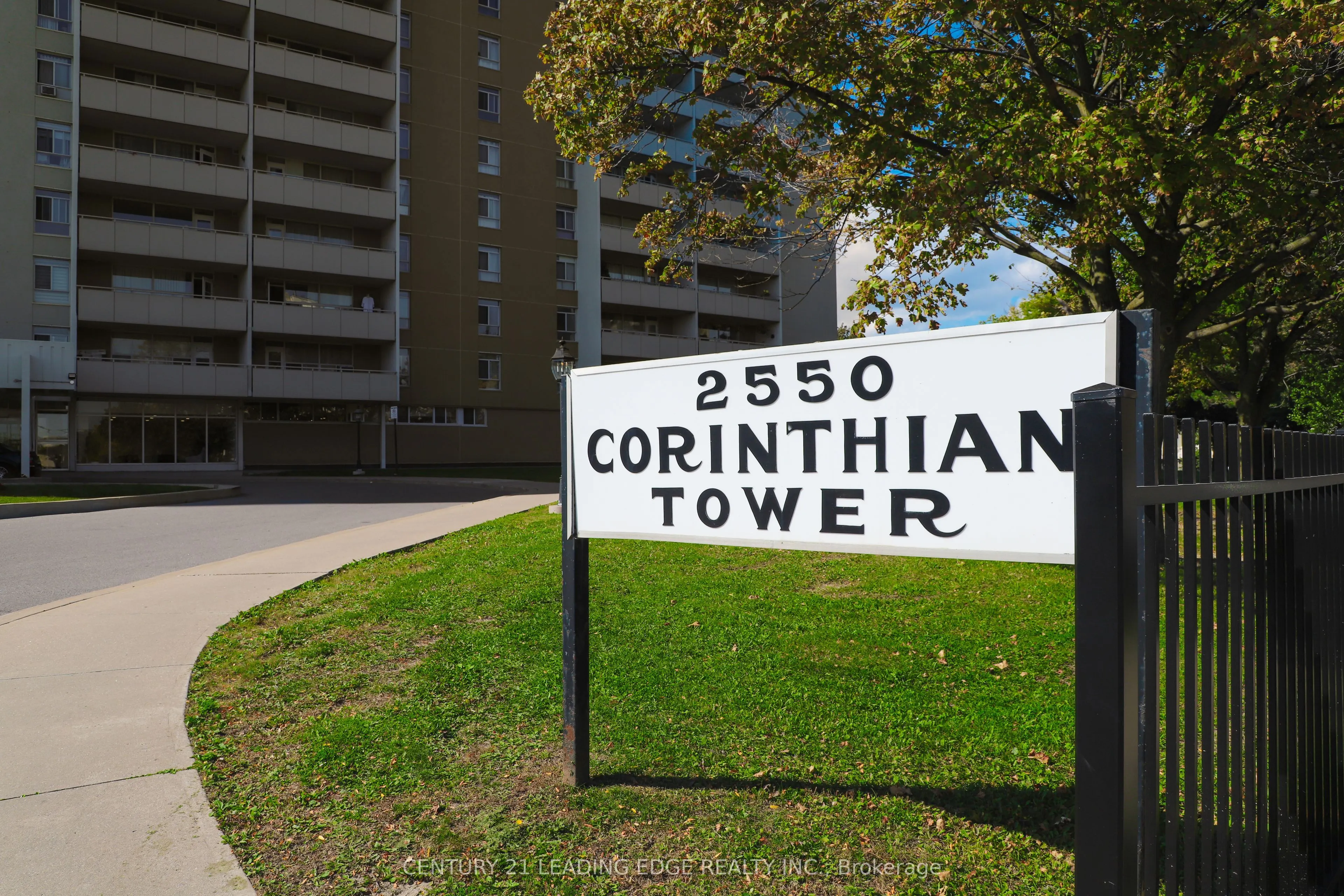 2550 Pharmacy Avenue, #1206
