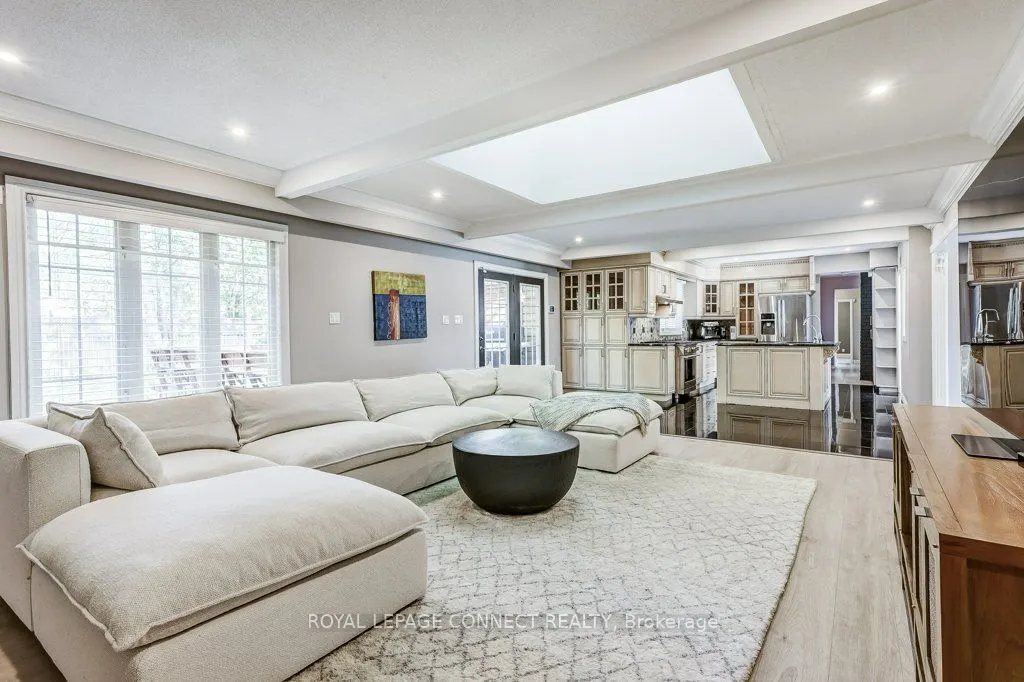 70 Dunstall Crescent