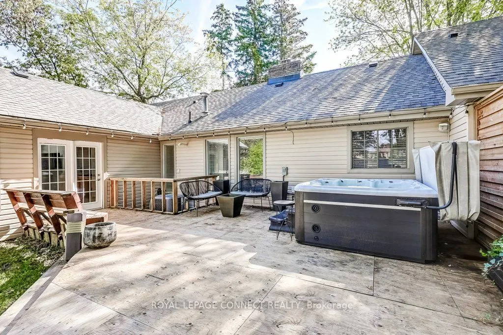 70 Dunstall Crescent