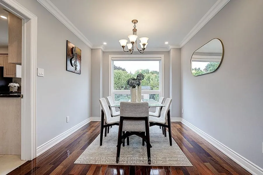 108 Collingsbrook Boulevard