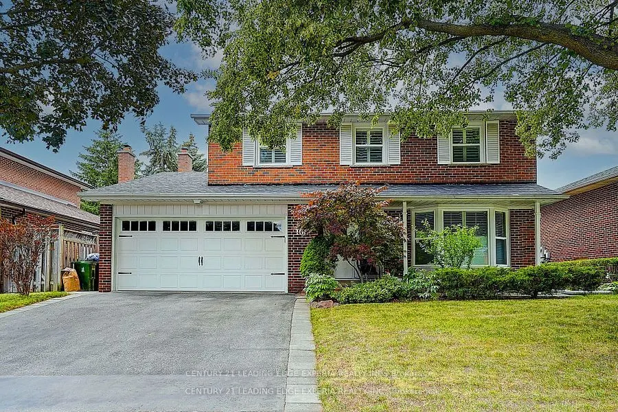 108 Collingsbrook Boulevard