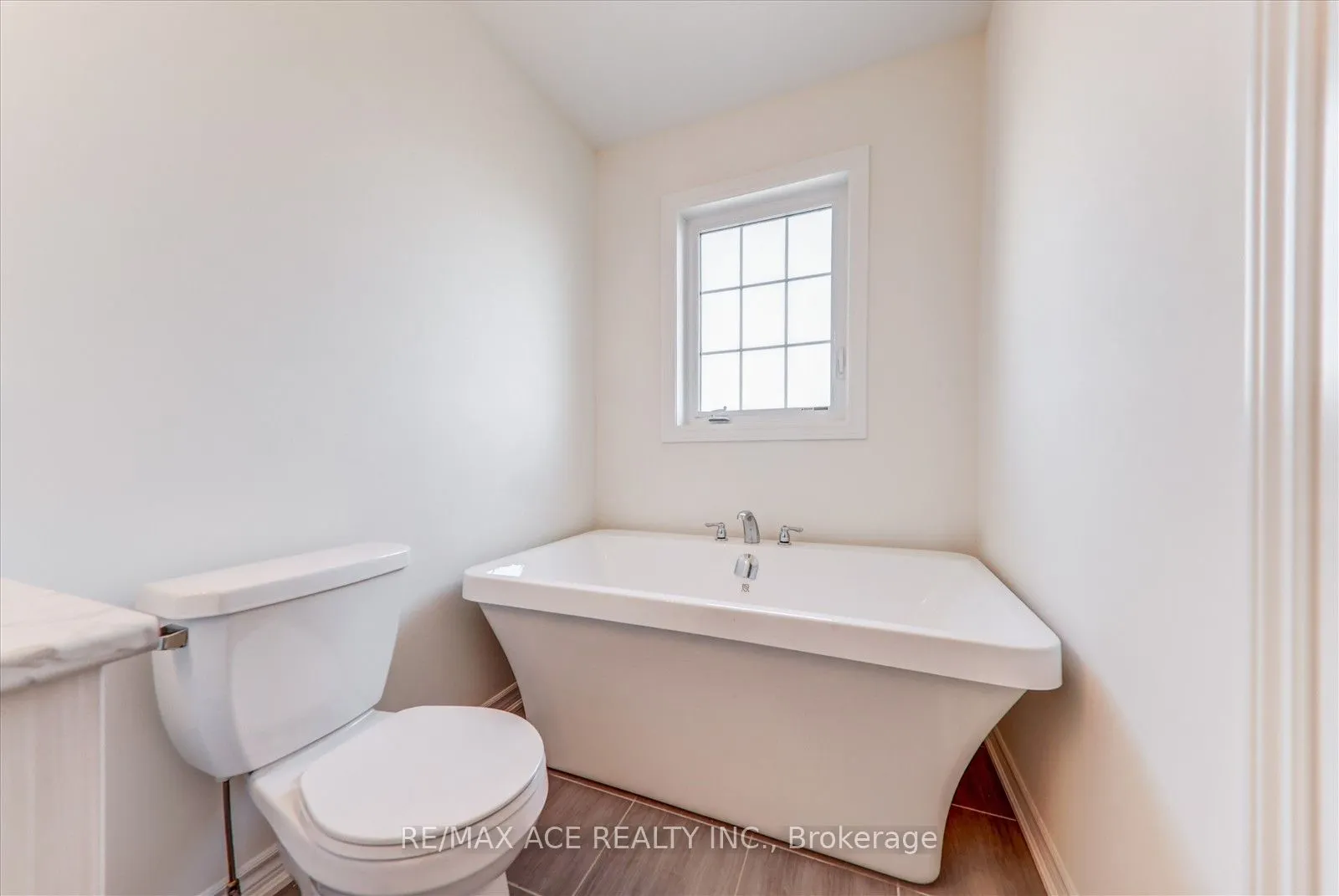 1111 Skyridge Boulevard