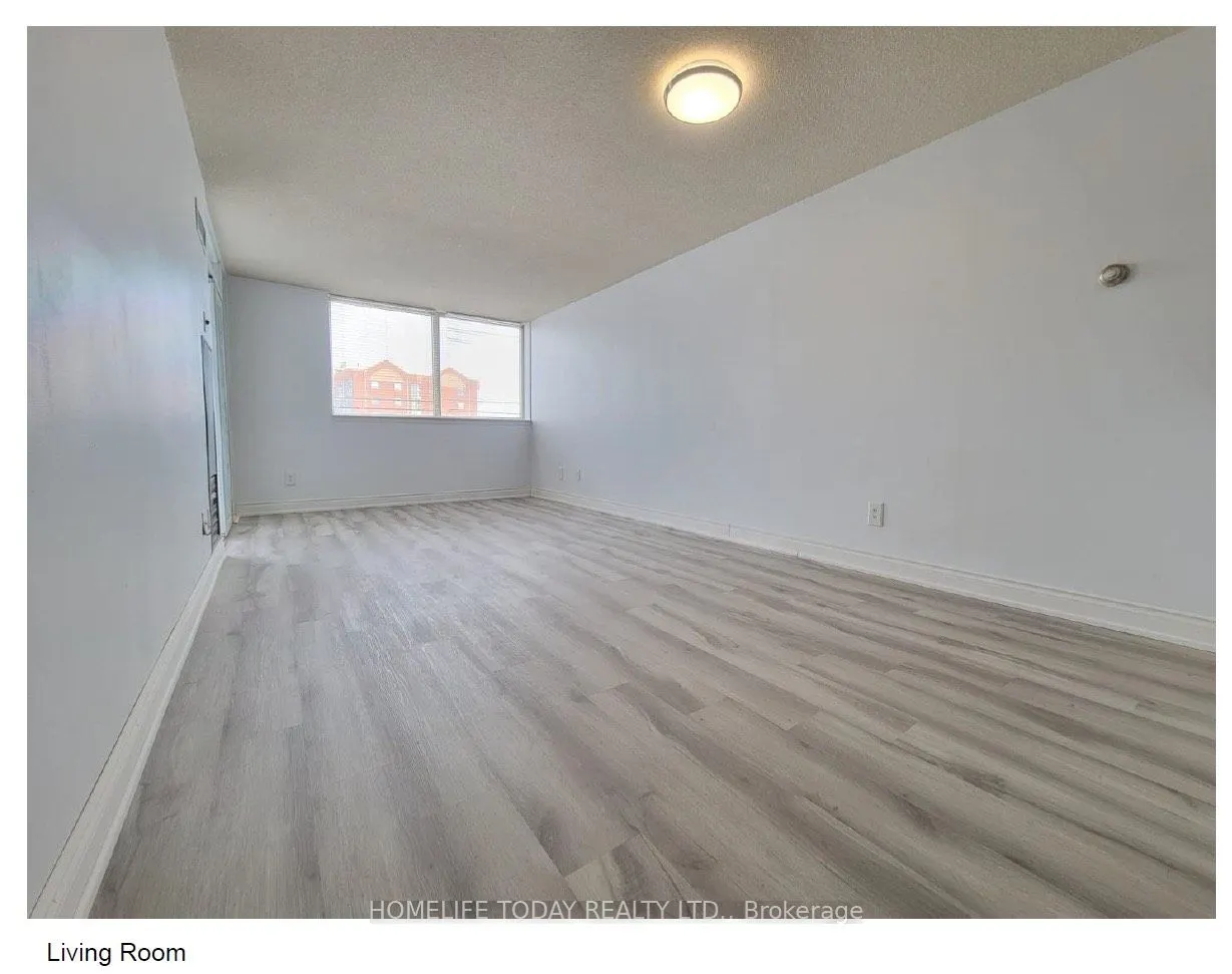 2460 Eglinton Avenue E, #1510