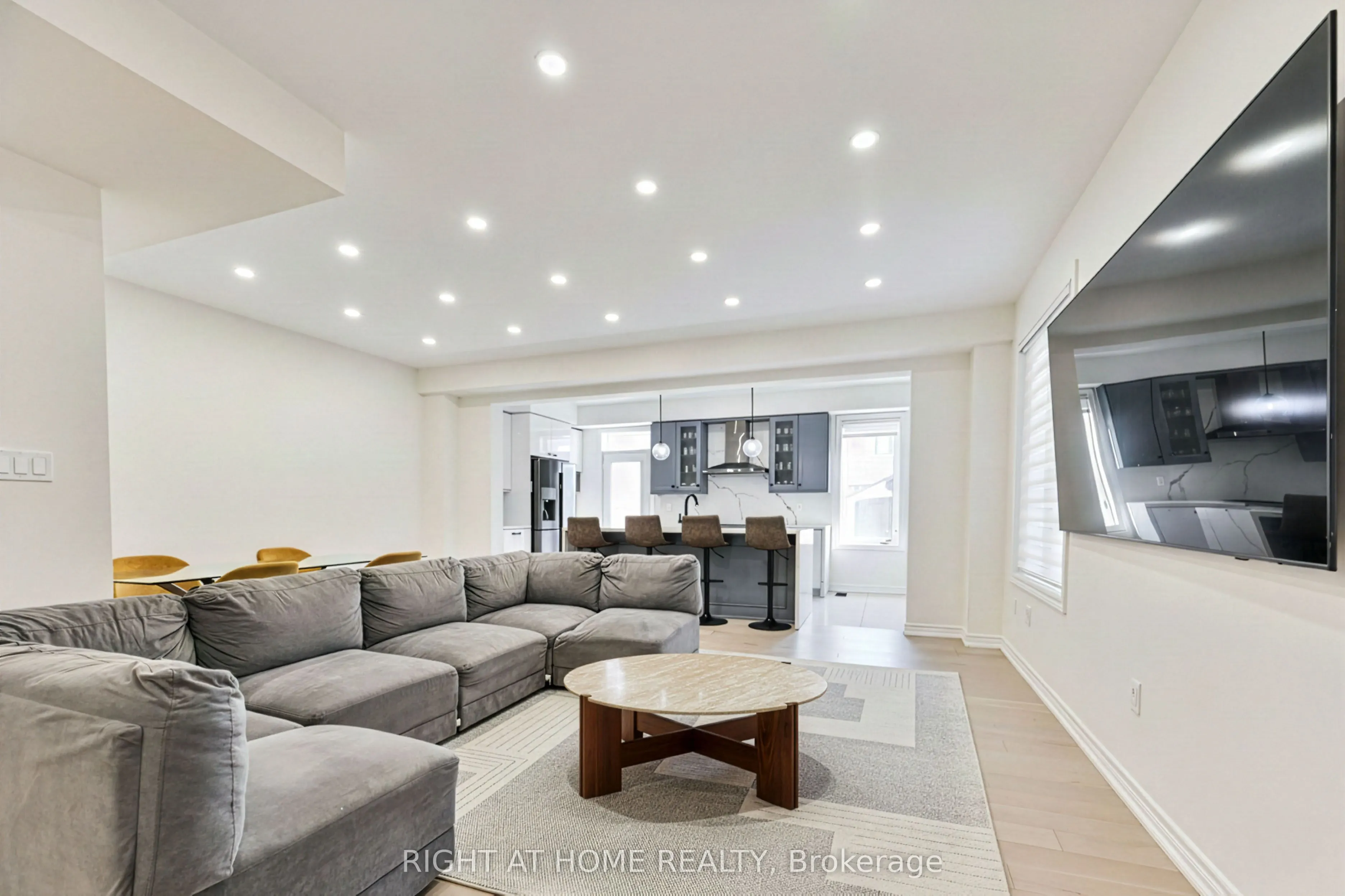 80 Conarty Crescent