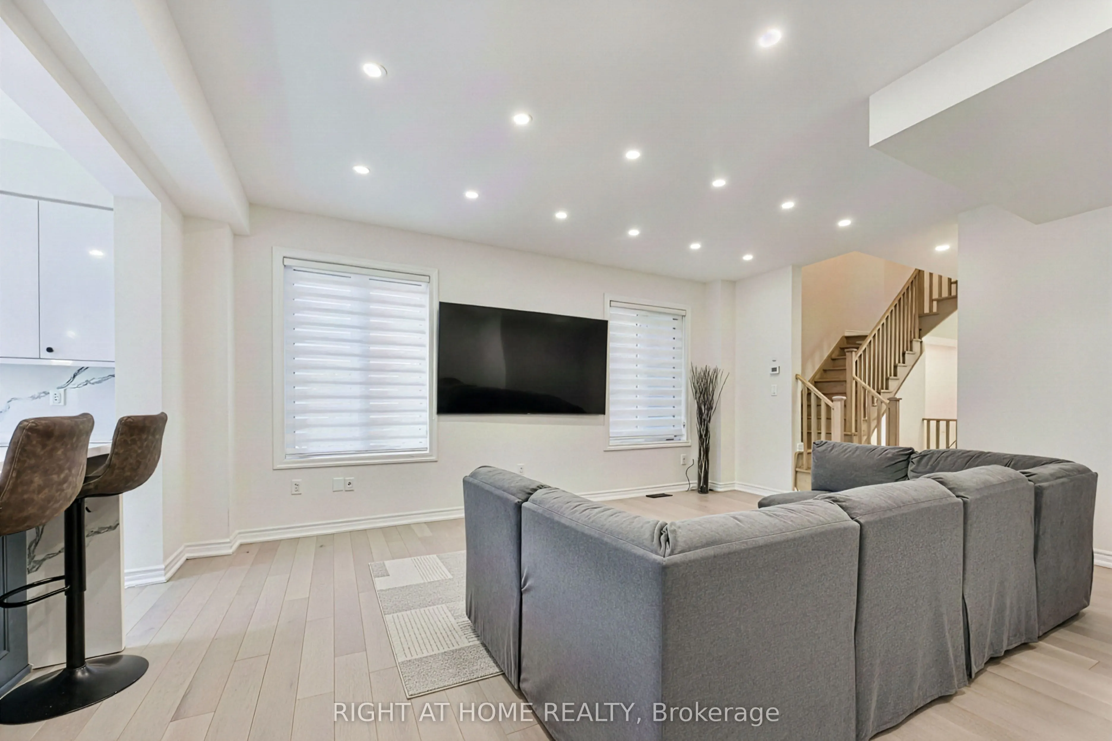 80 Conarty Crescent