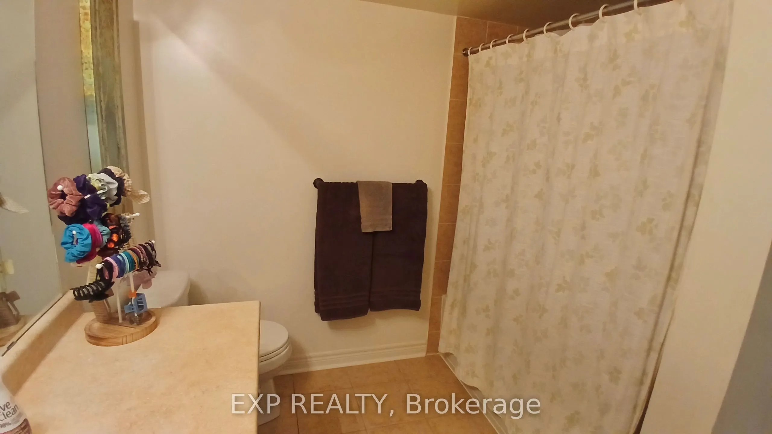 17 Montoro Lane