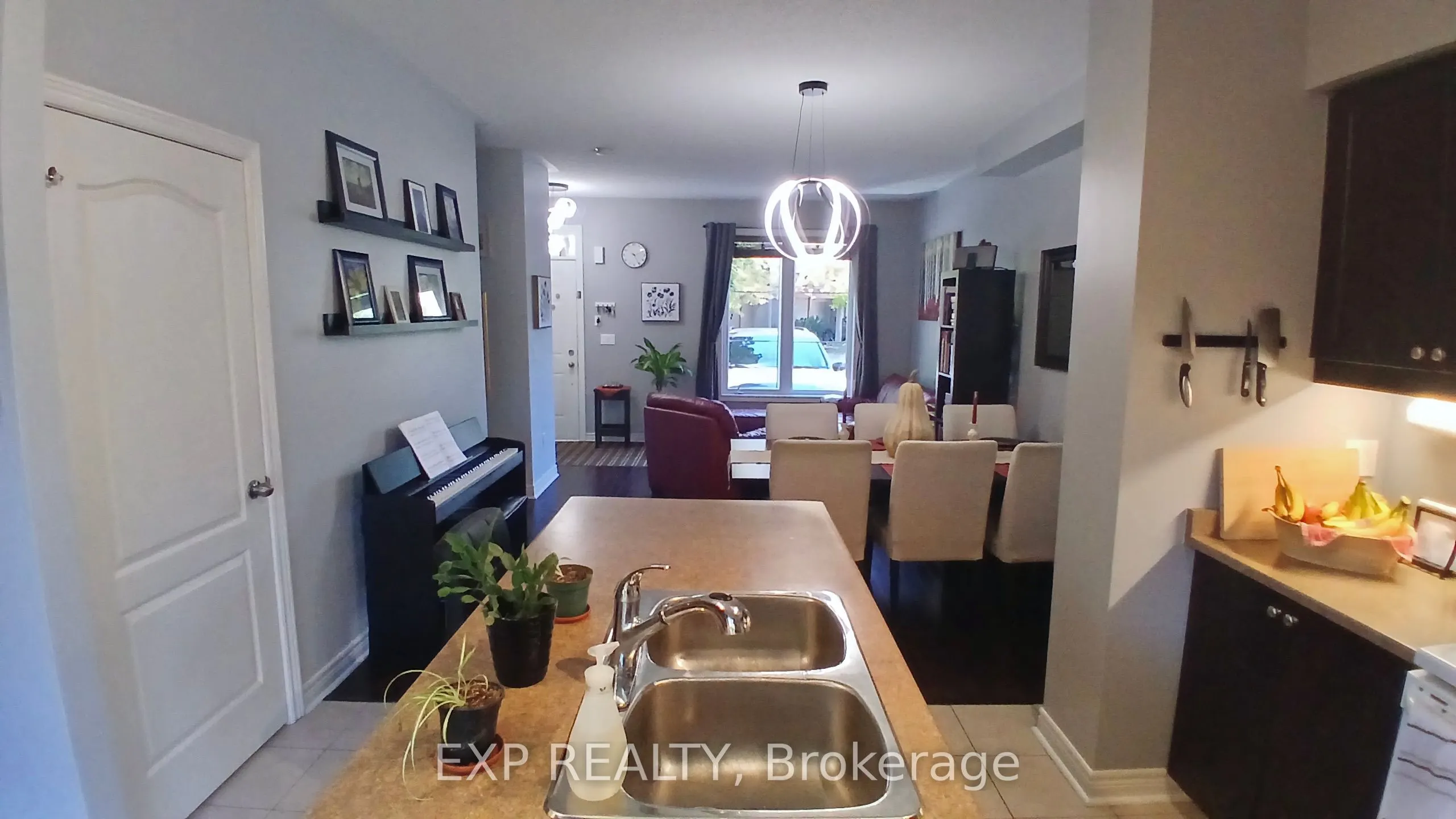 17 Montoro Lane