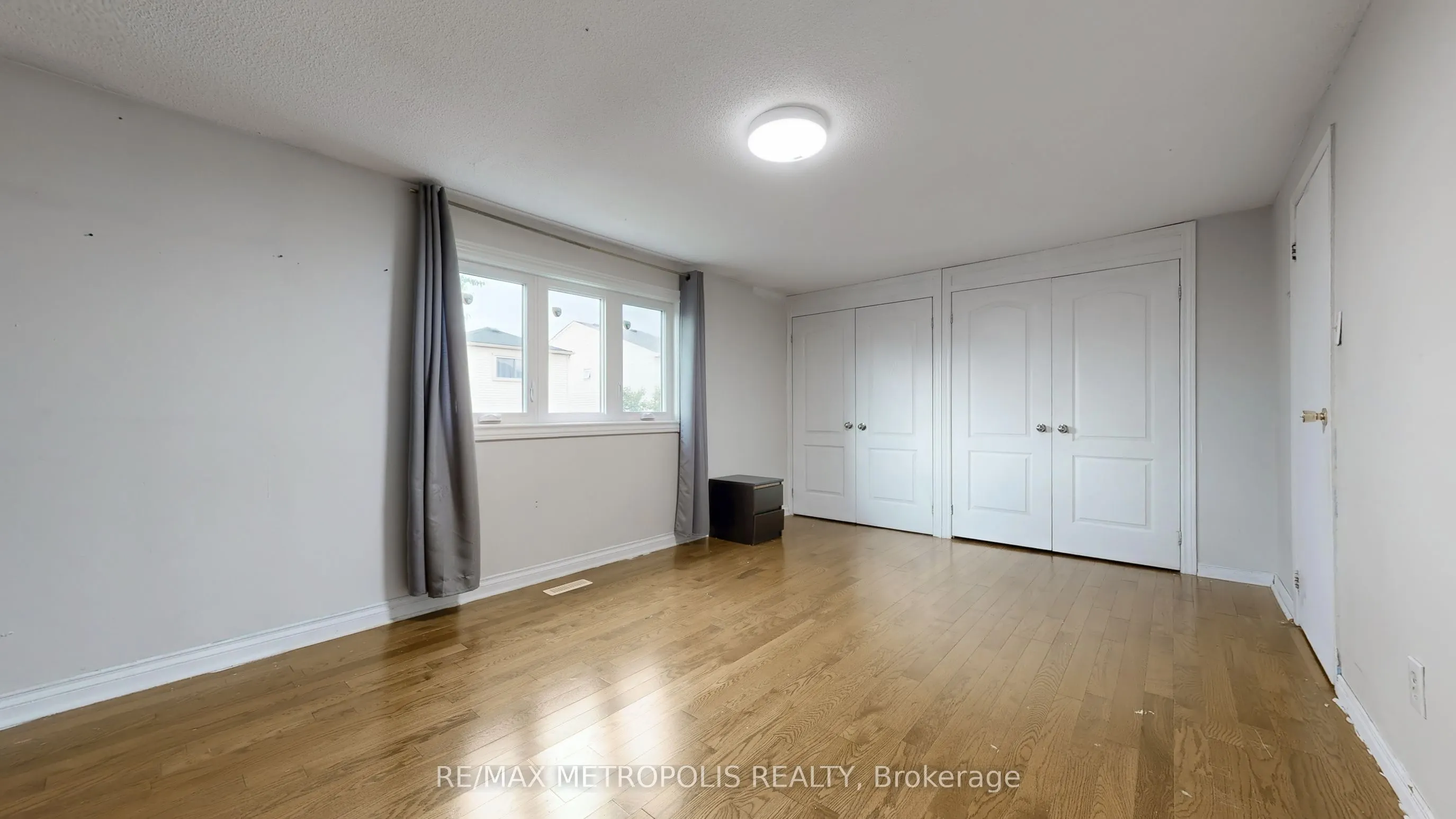 61 Horseshoe Crescent, #Main