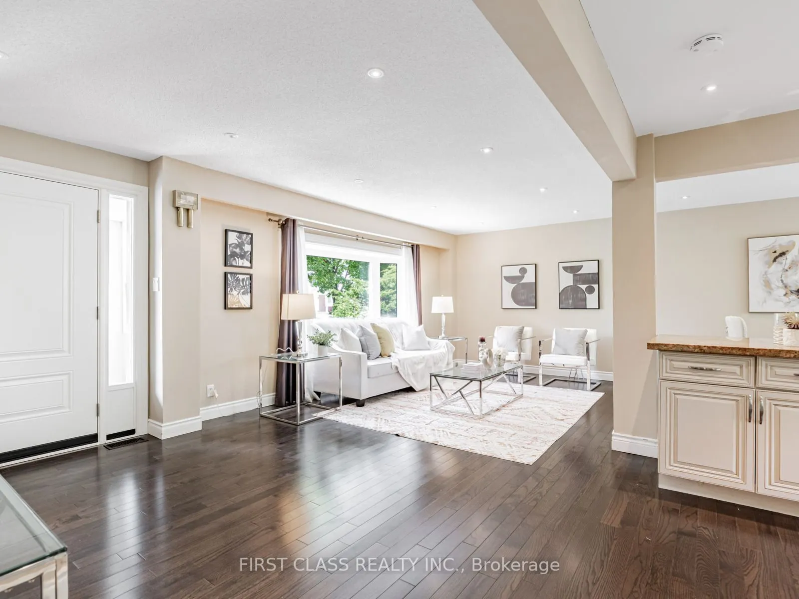 97 Bridlewood Boulevard