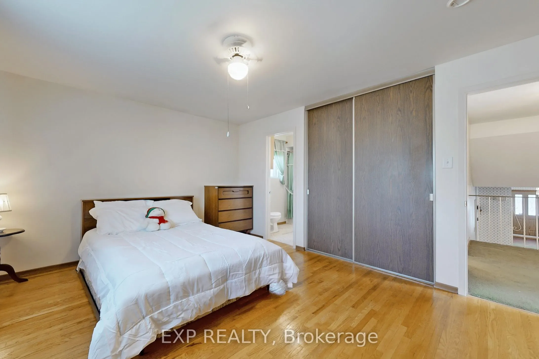 42 Linwood Avenue