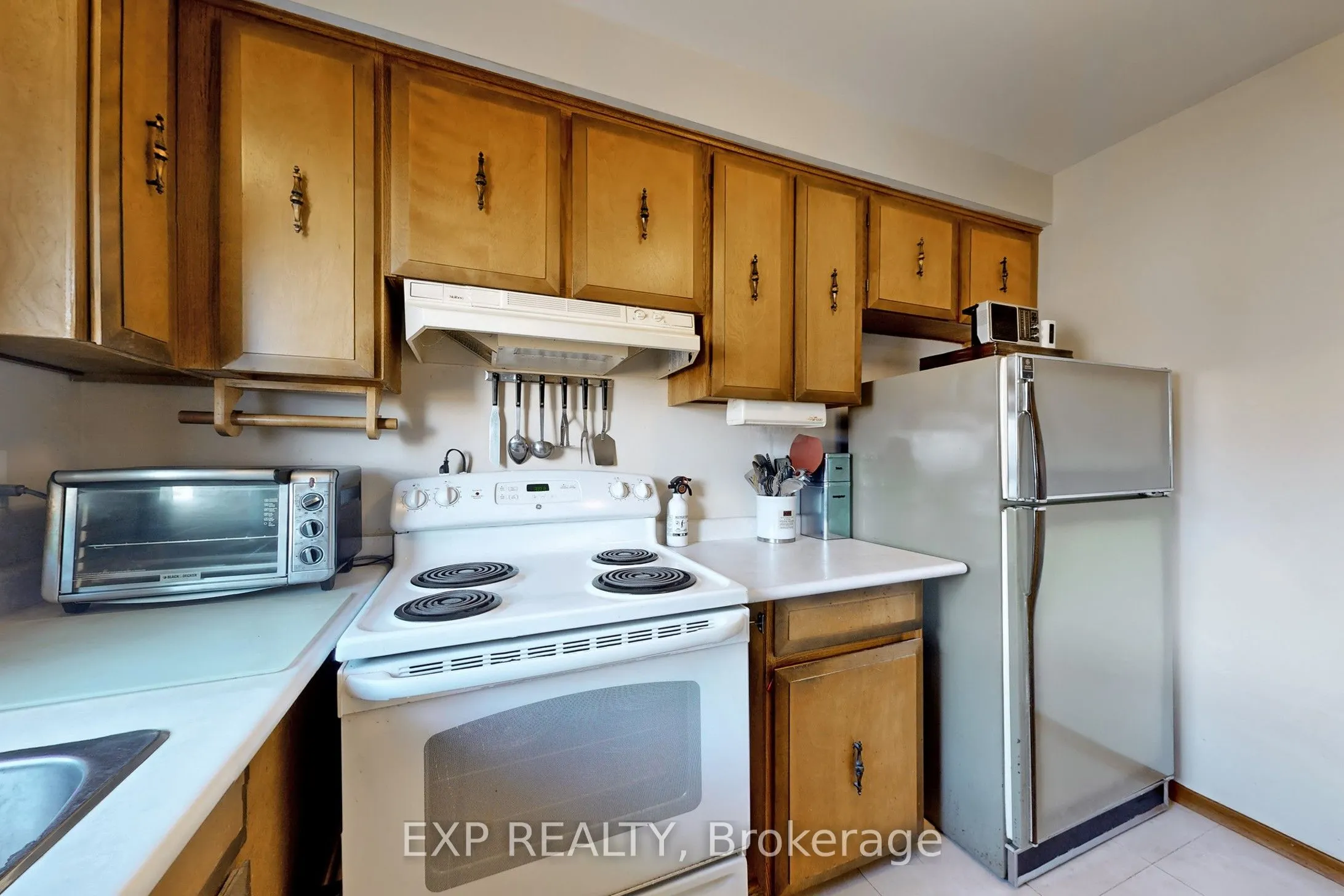 42 Linwood Avenue