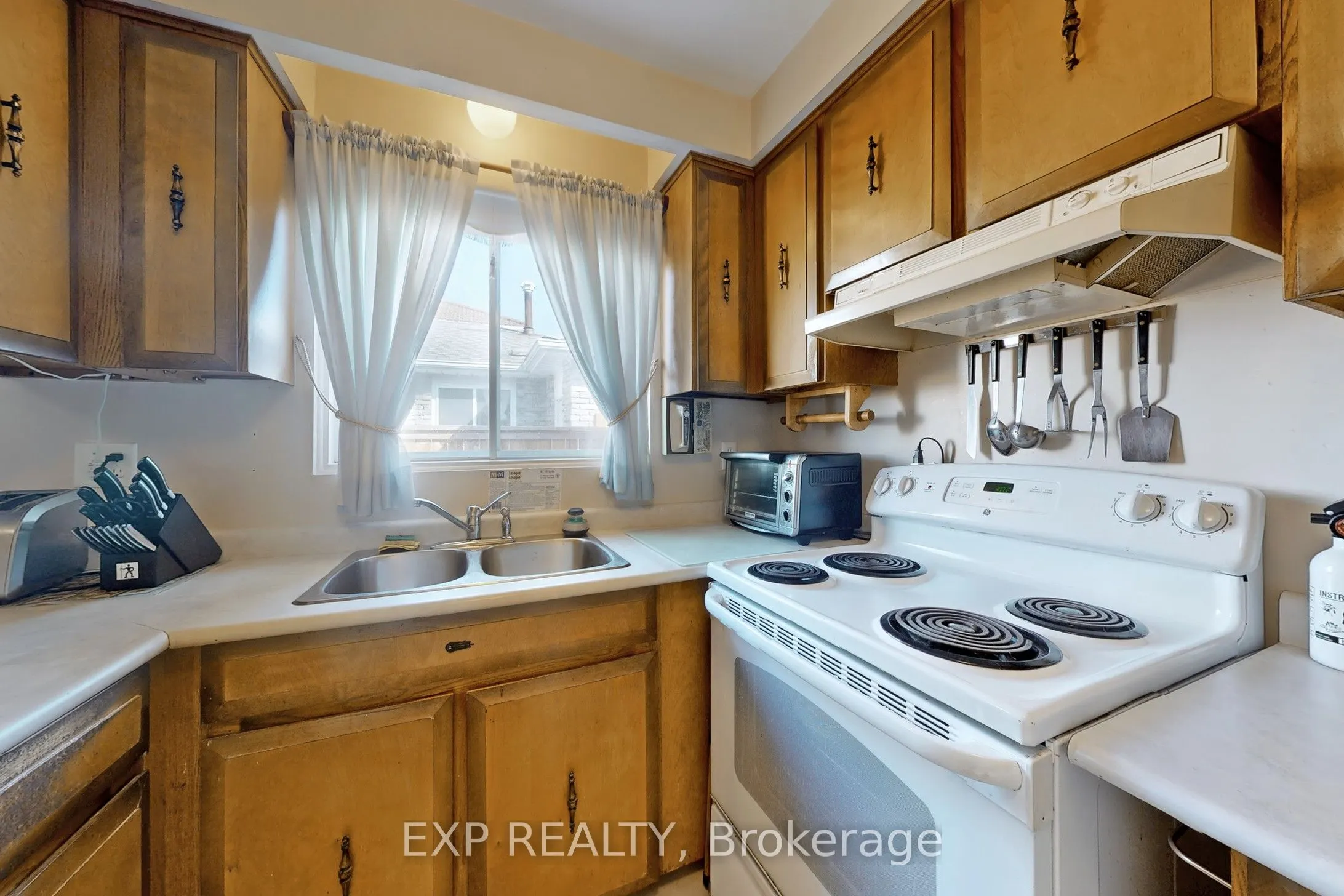 42 Linwood Avenue