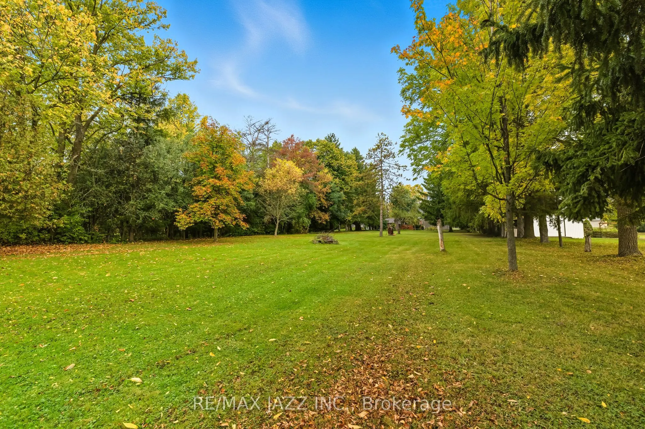 73 Columbus Road E