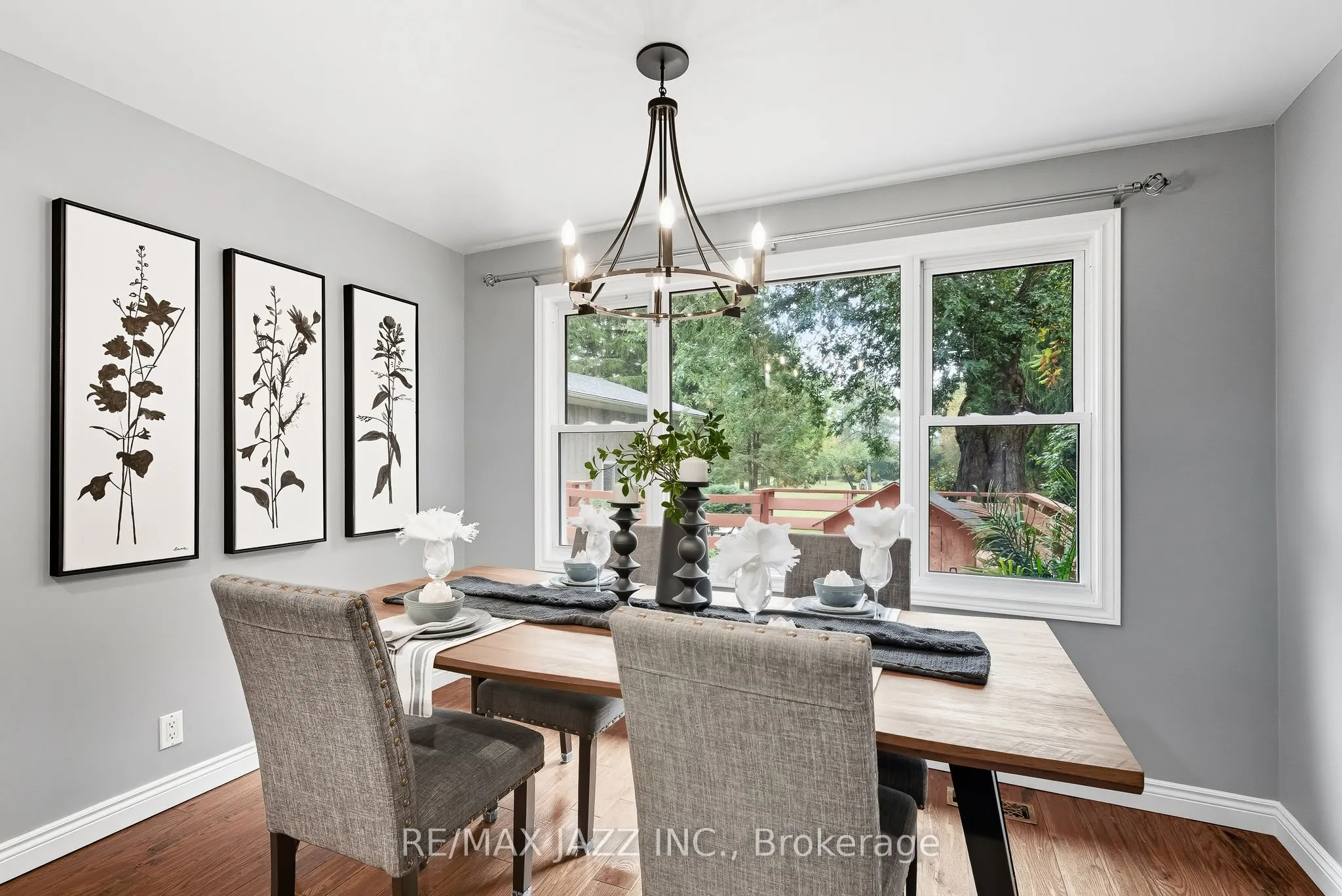 73 Columbus Road E