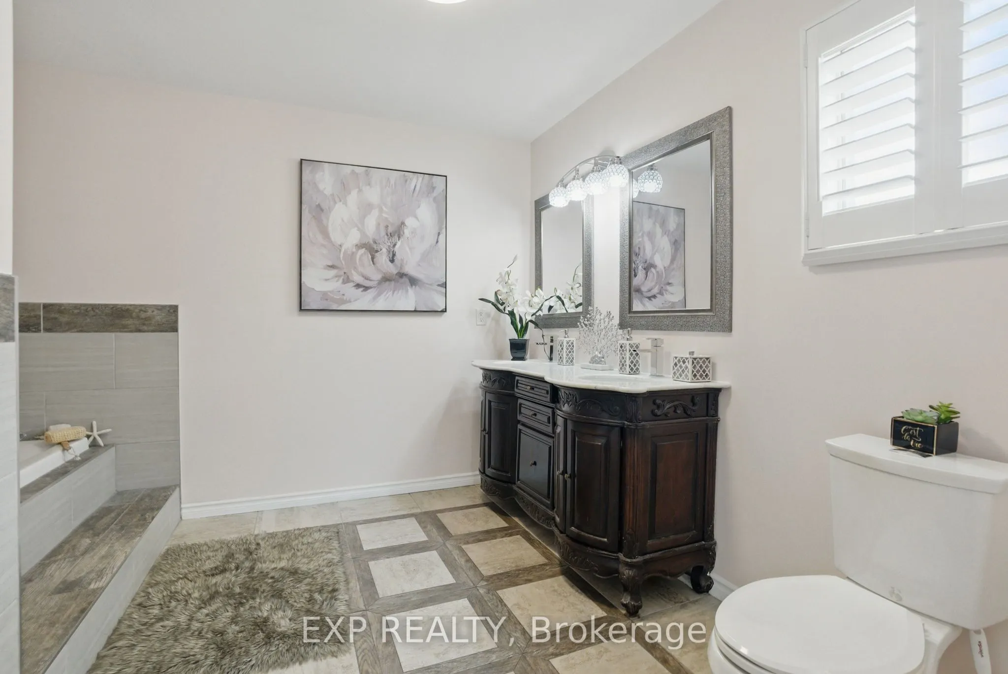 1041 Ridge Valley Drive