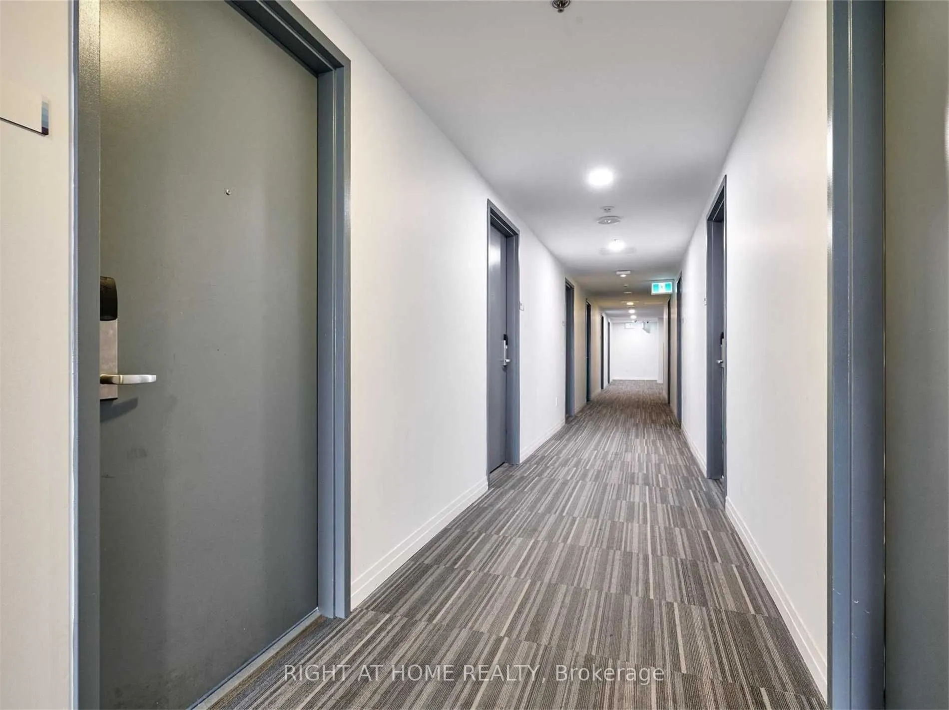 1900 Simcoe Street, #603