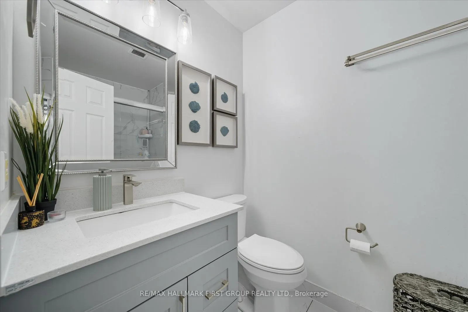 189 Lake Driveway W, #419