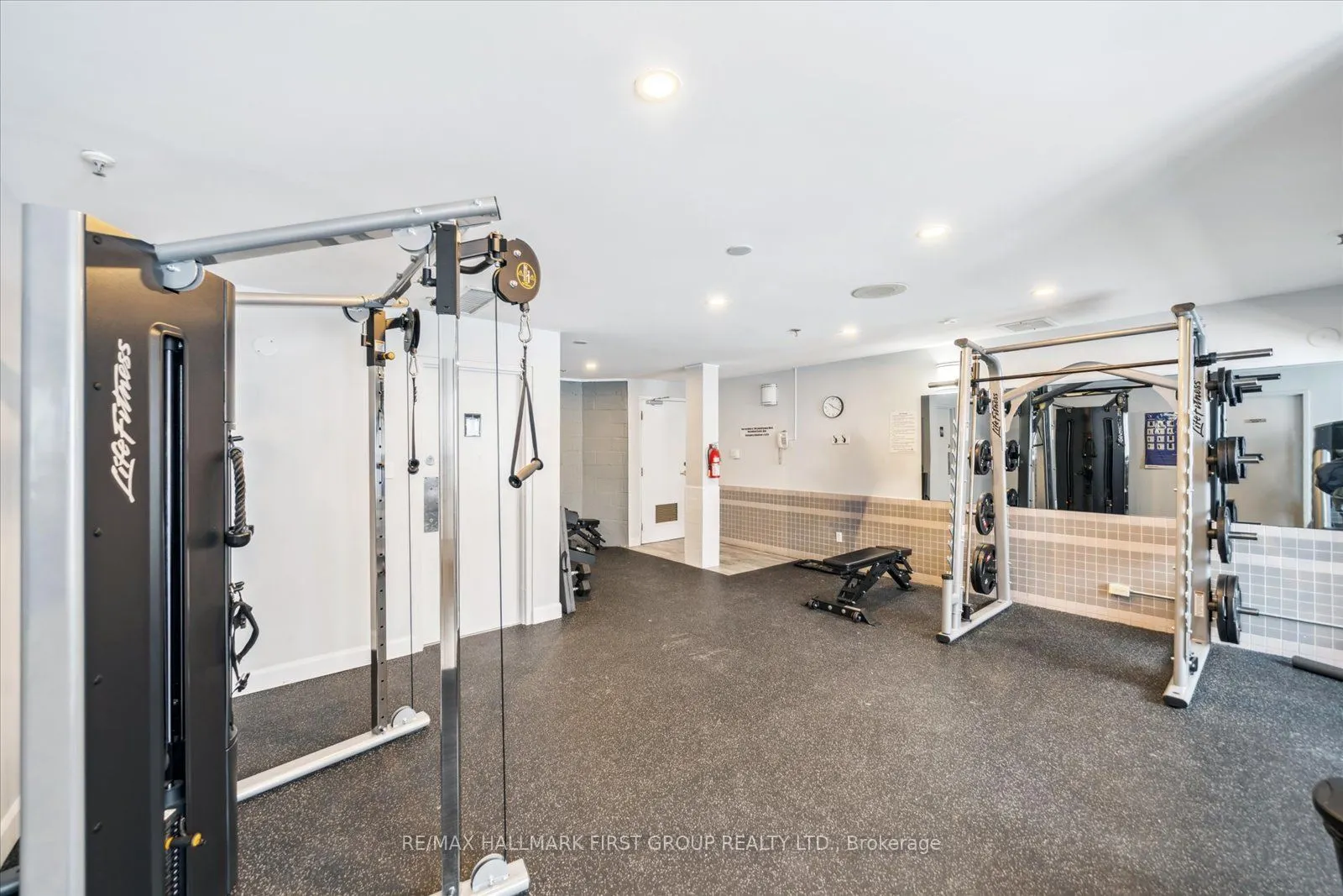 189 Lake Driveway W, #419