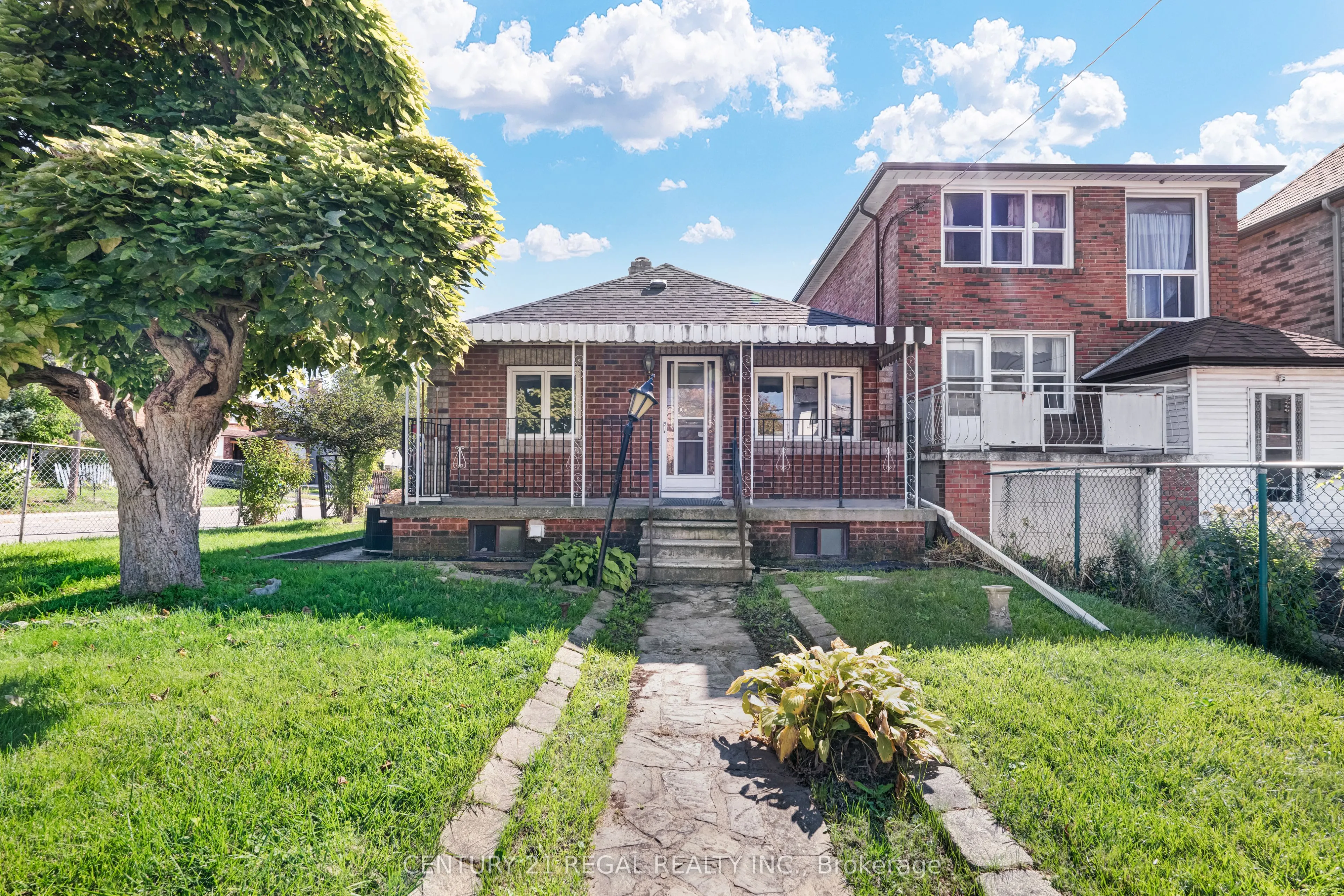 39 Butterworth Avenue