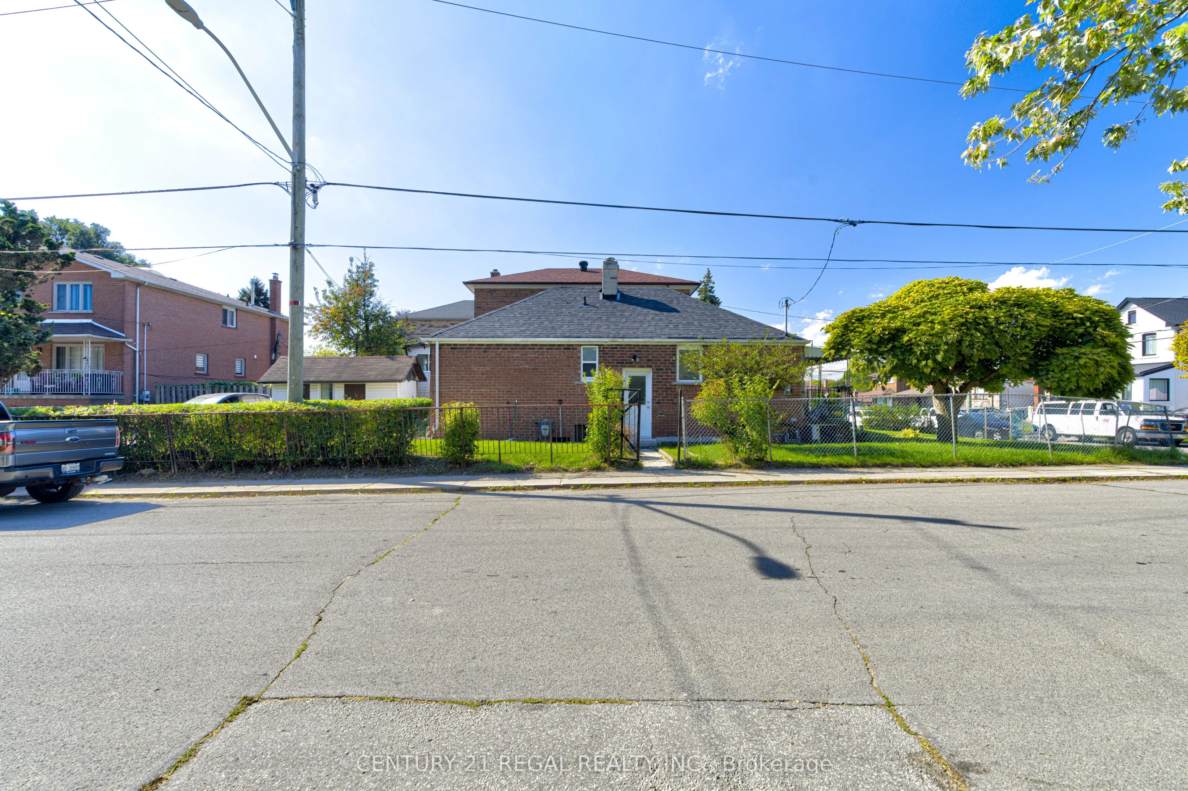 39 Butterworth Avenue