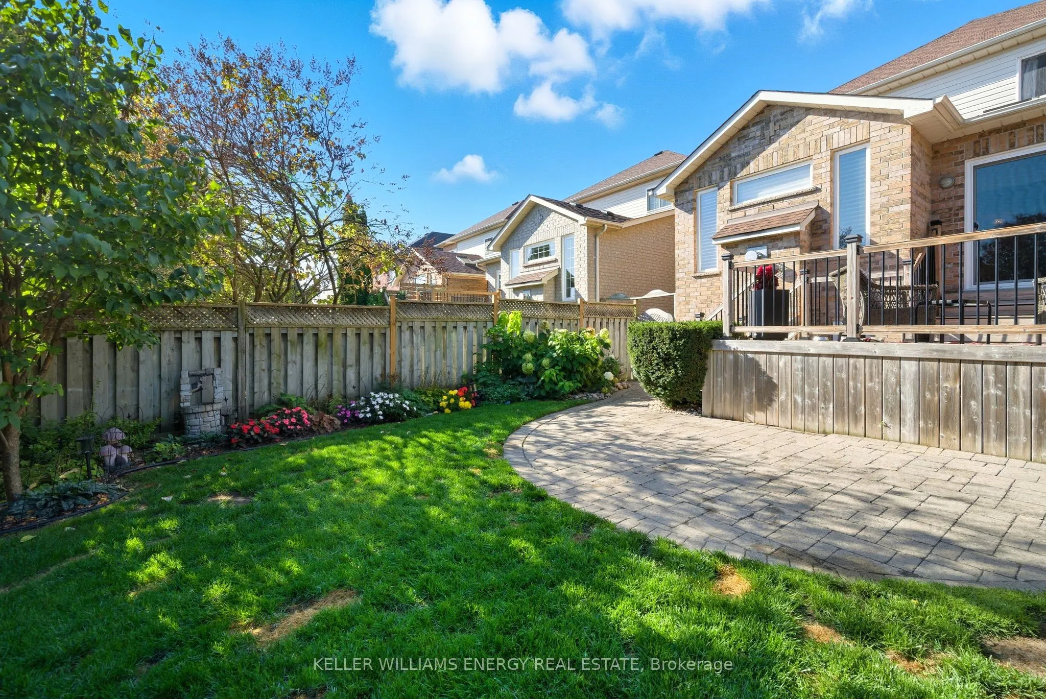 55 Thames Drive