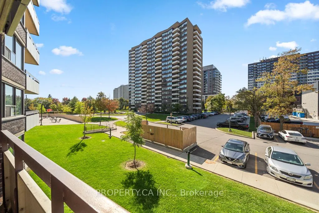 55 Huntingdale Boulevard, #208