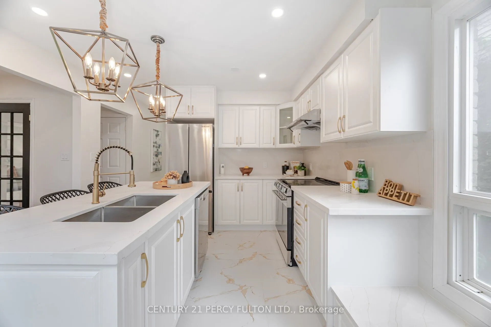 22 Lowder Place