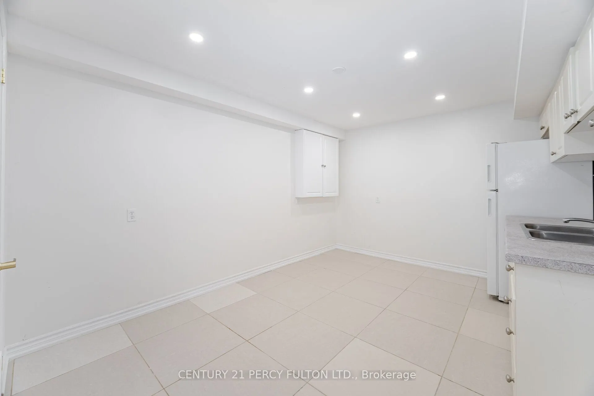 22 Lowder Place