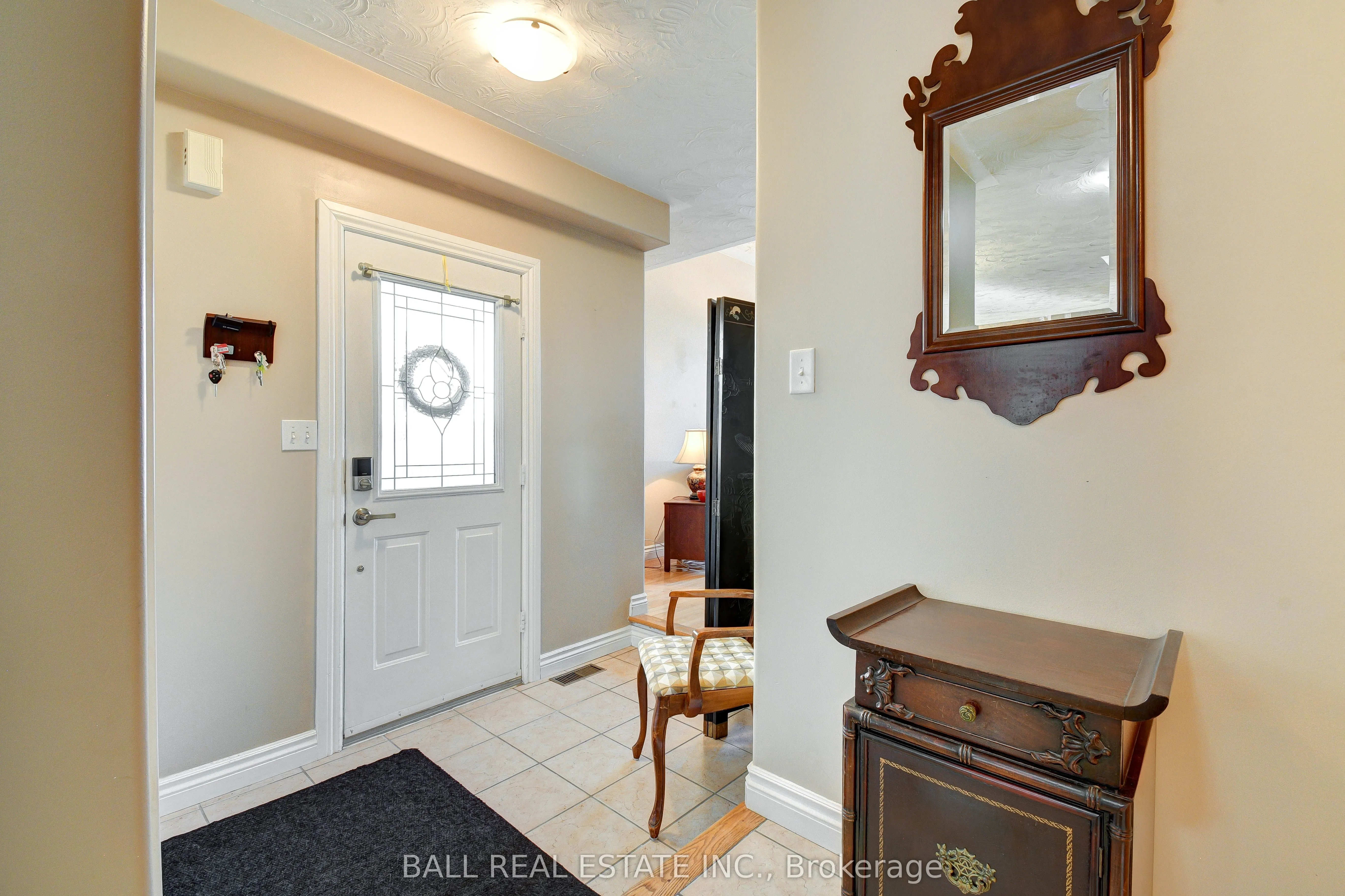 1720 Woodgate Trail