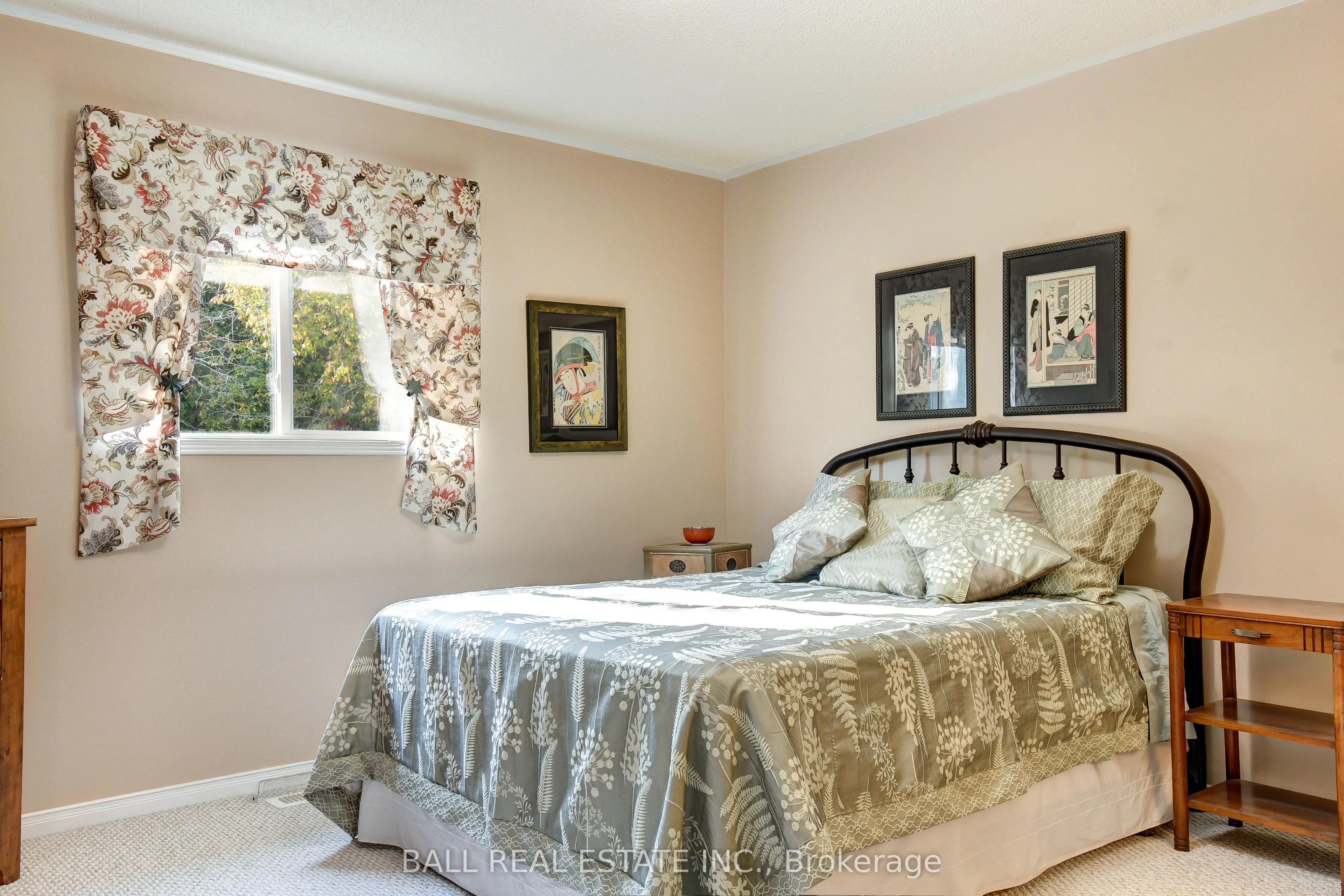1720 Woodgate Trail