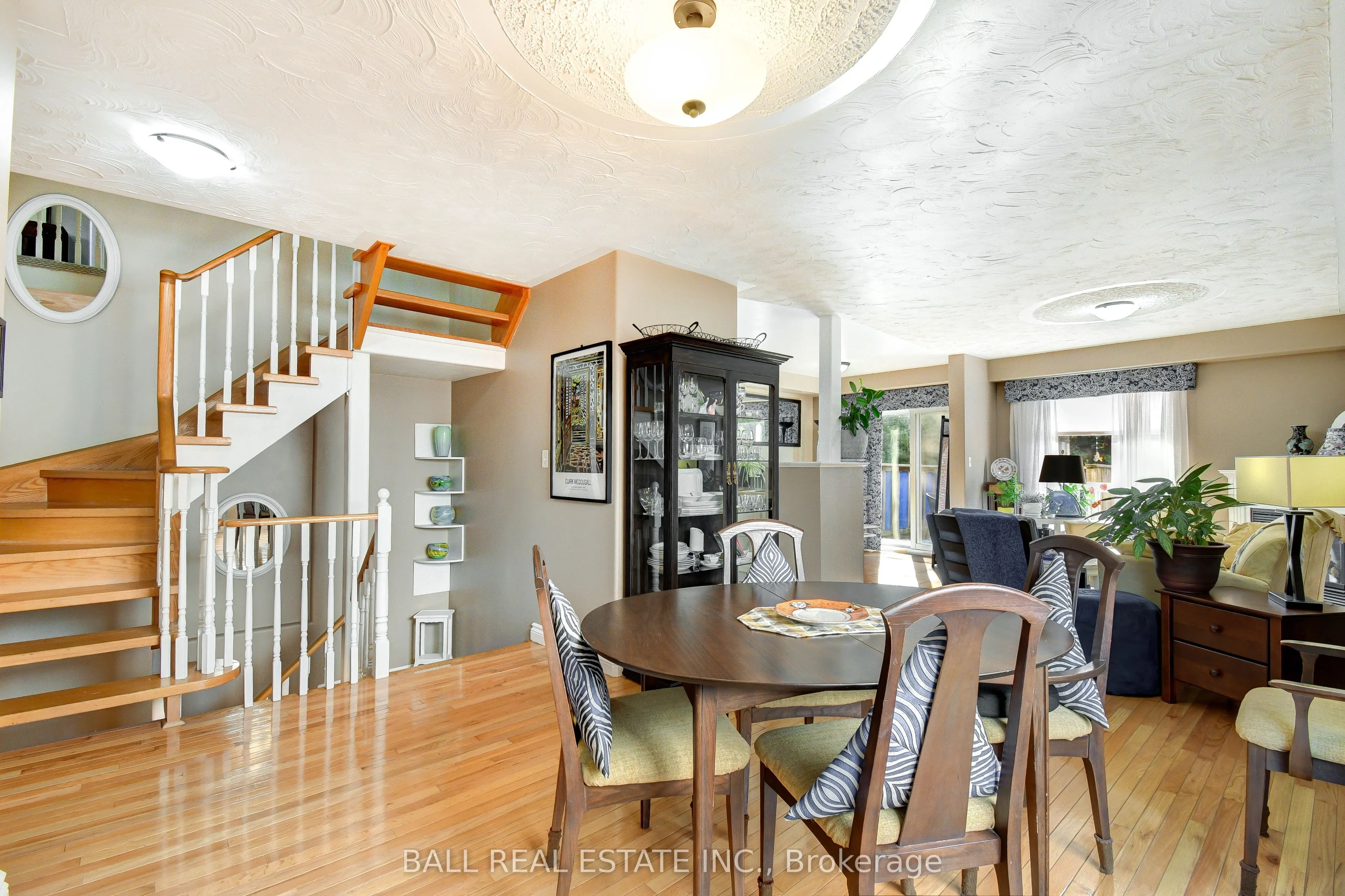 1720 Woodgate Trail