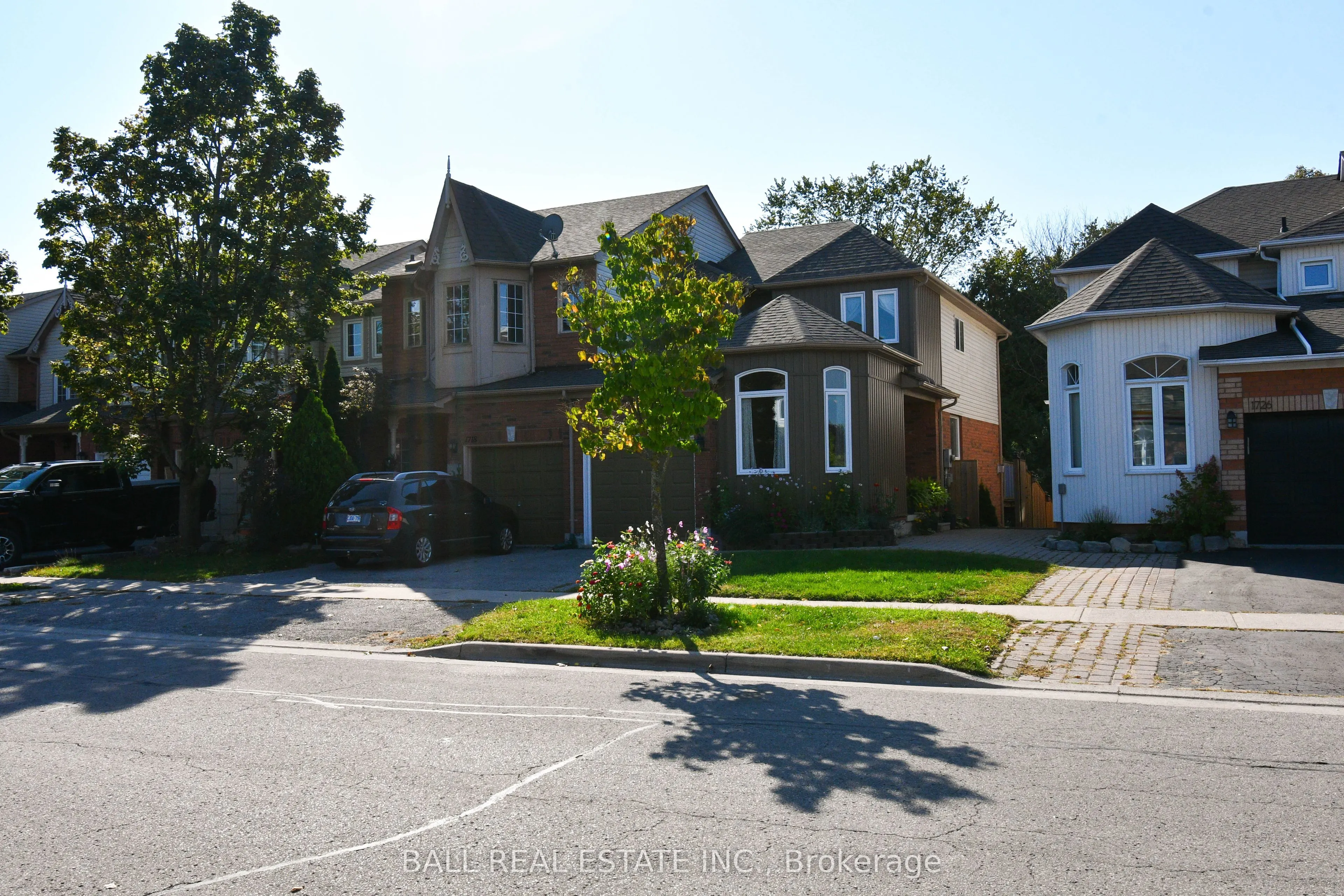 1720 Woodgate Trail
