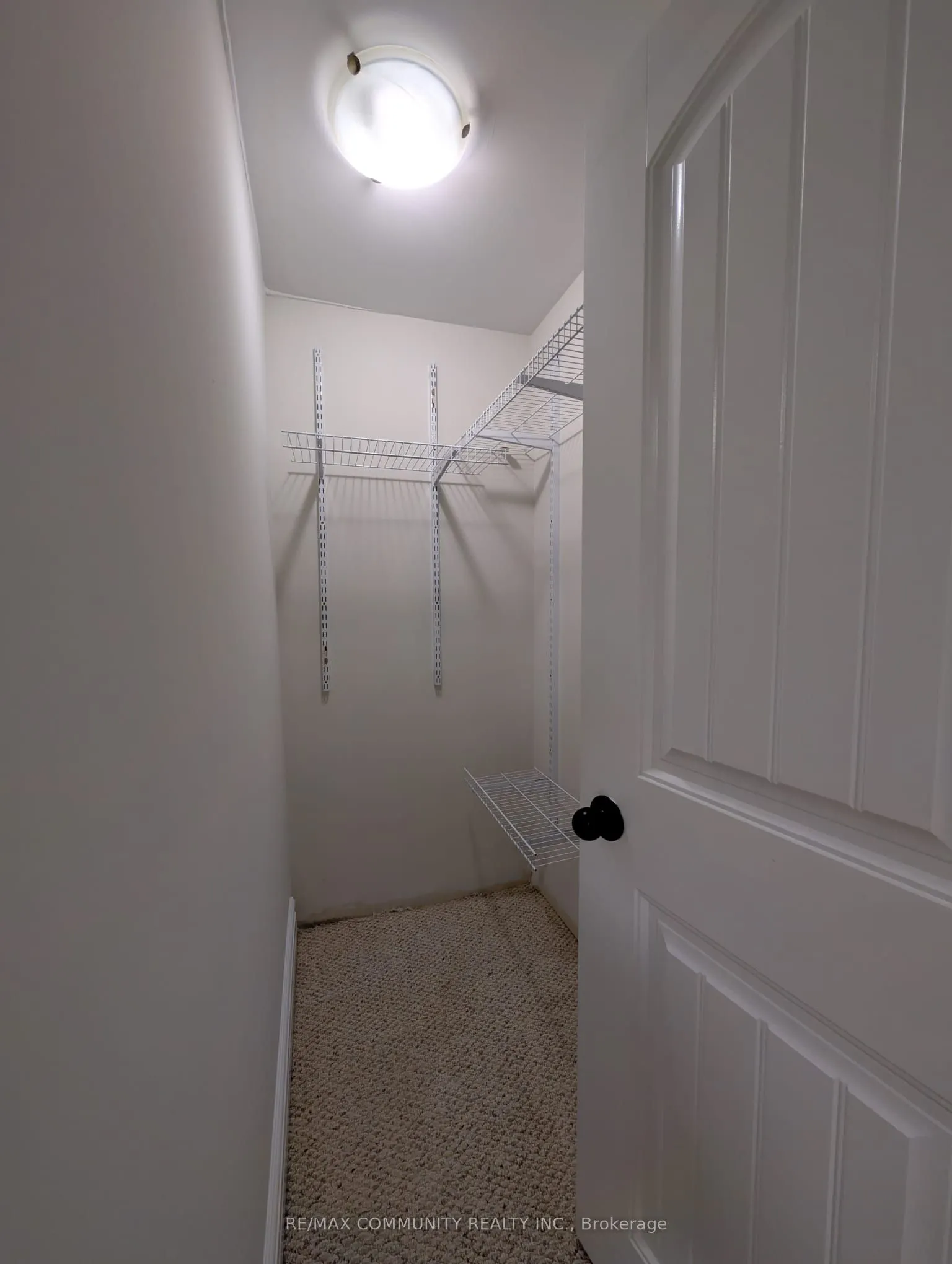 837 Glenrush Street, #Basement