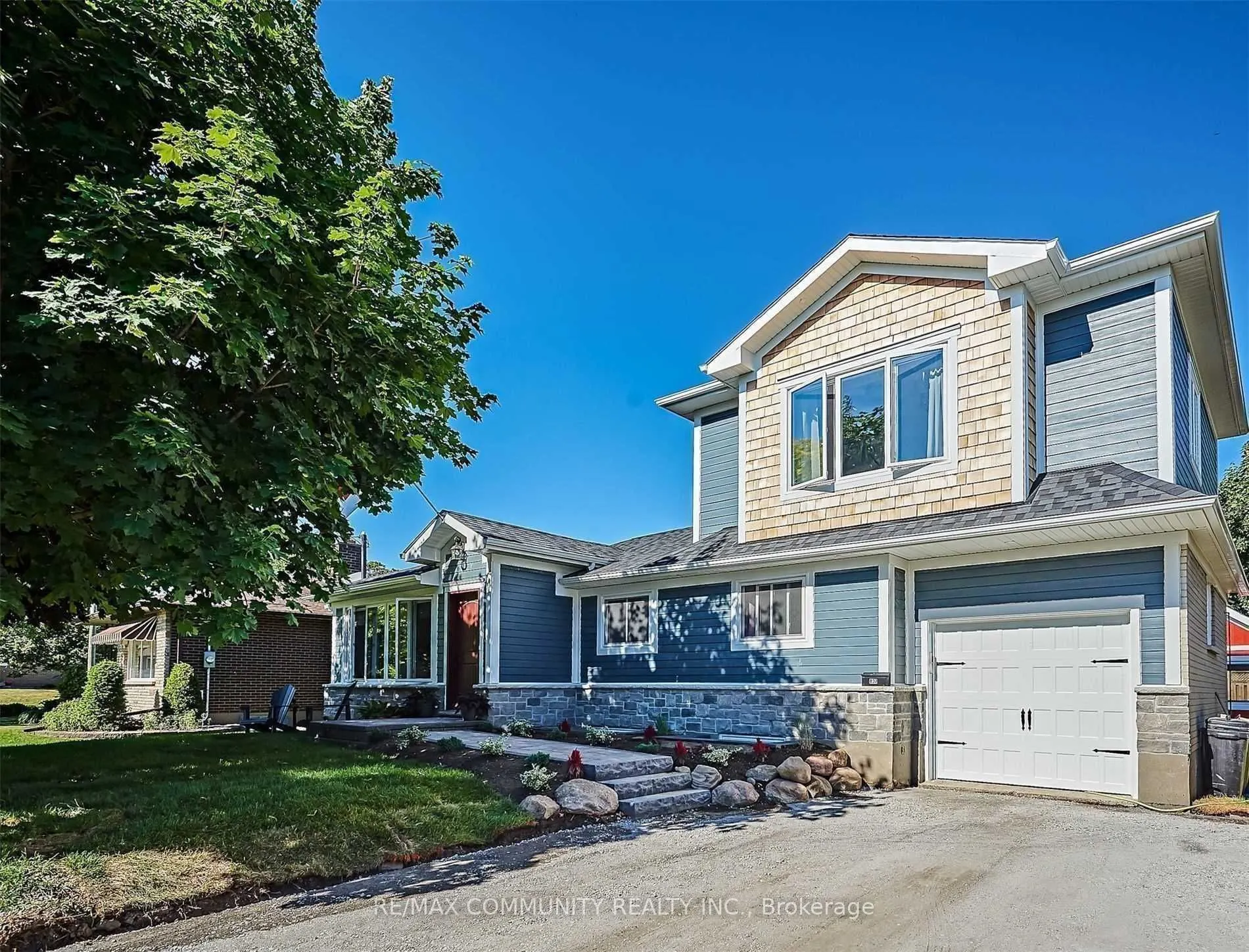 837 Glenrush Street, #Basement