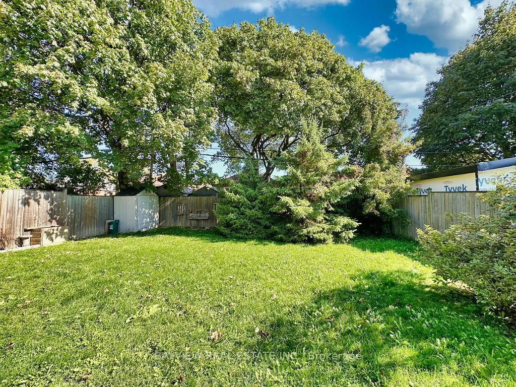 37 Princeway Drive