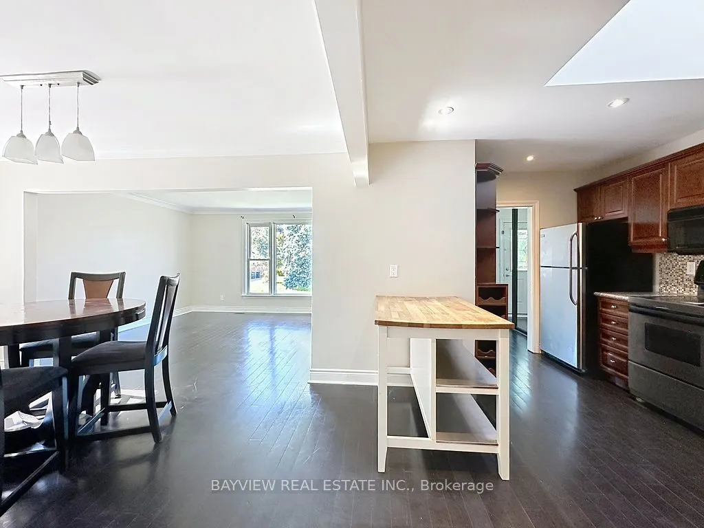 37 Princeway Drive