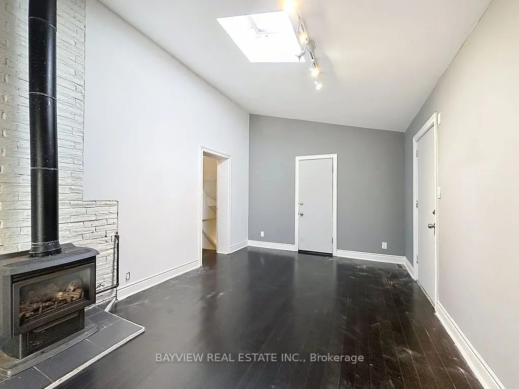 37 Princeway Drive