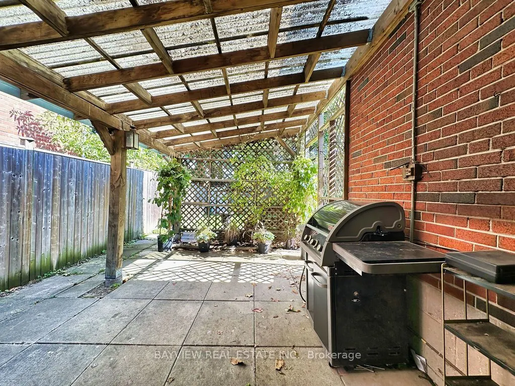 37 Princeway Drive