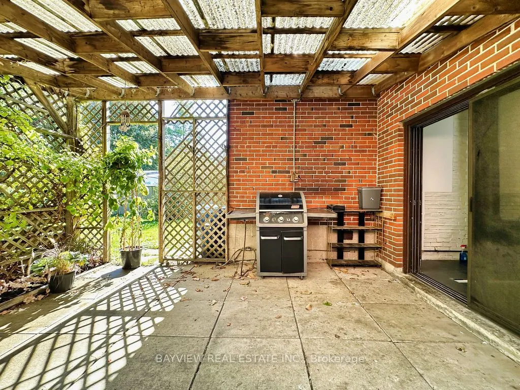 37 Princeway Drive