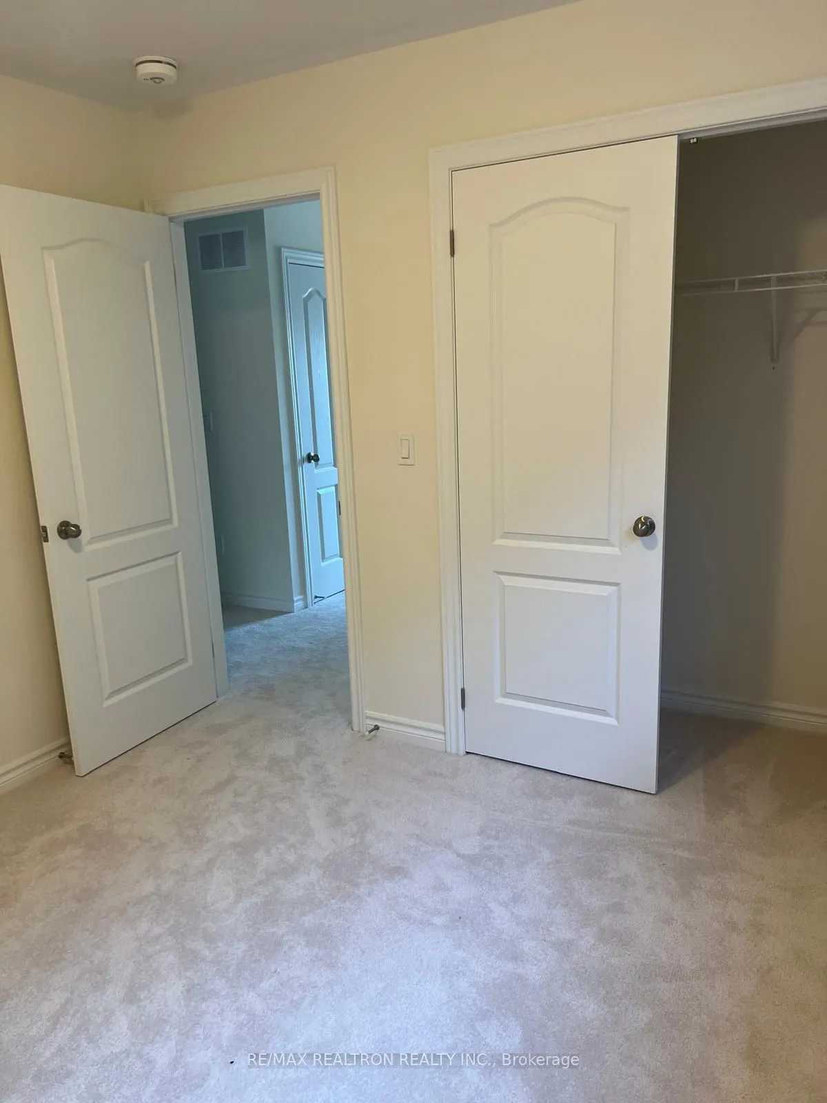 92 Robin Trail