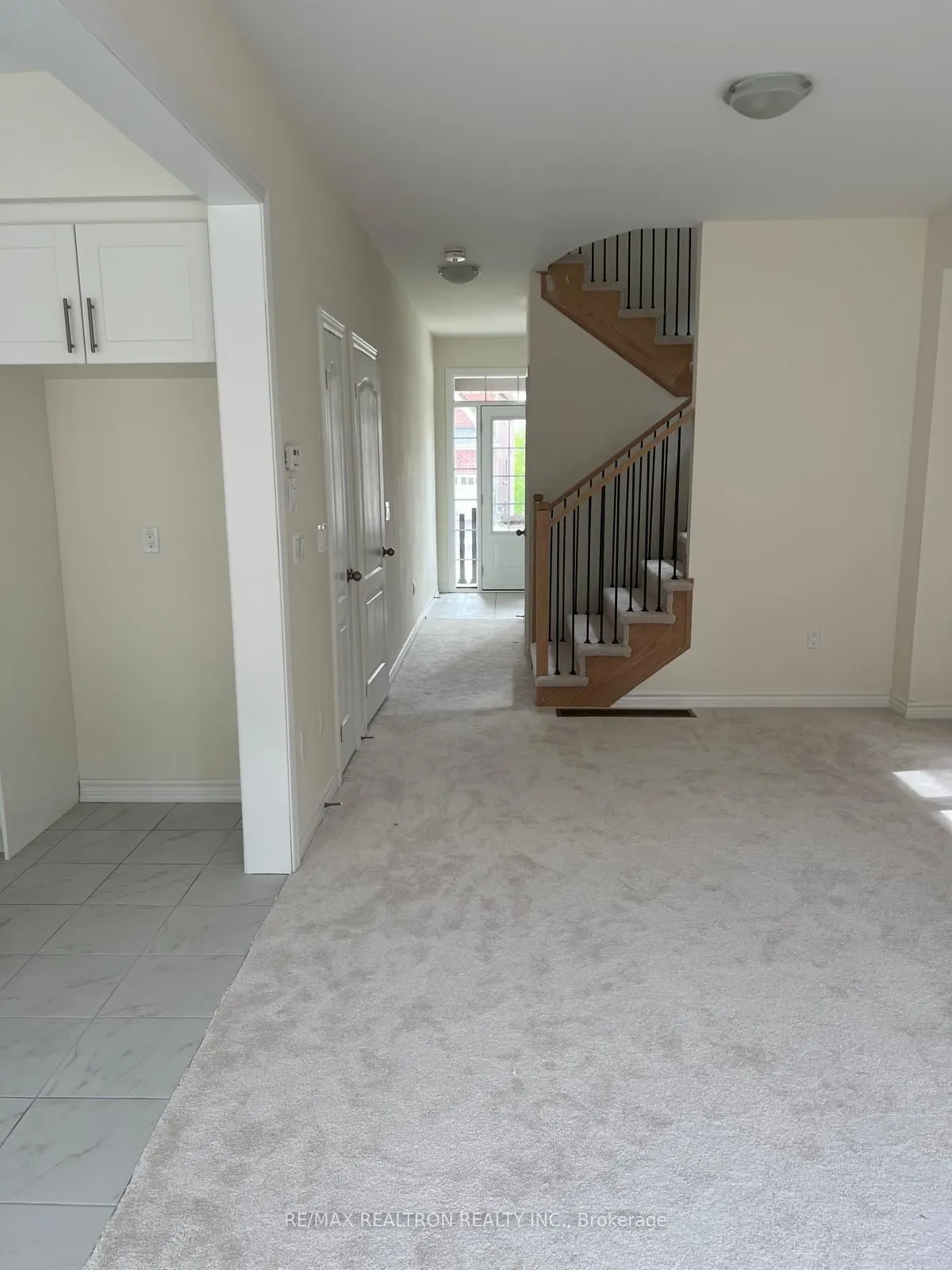 92 Robin Trail