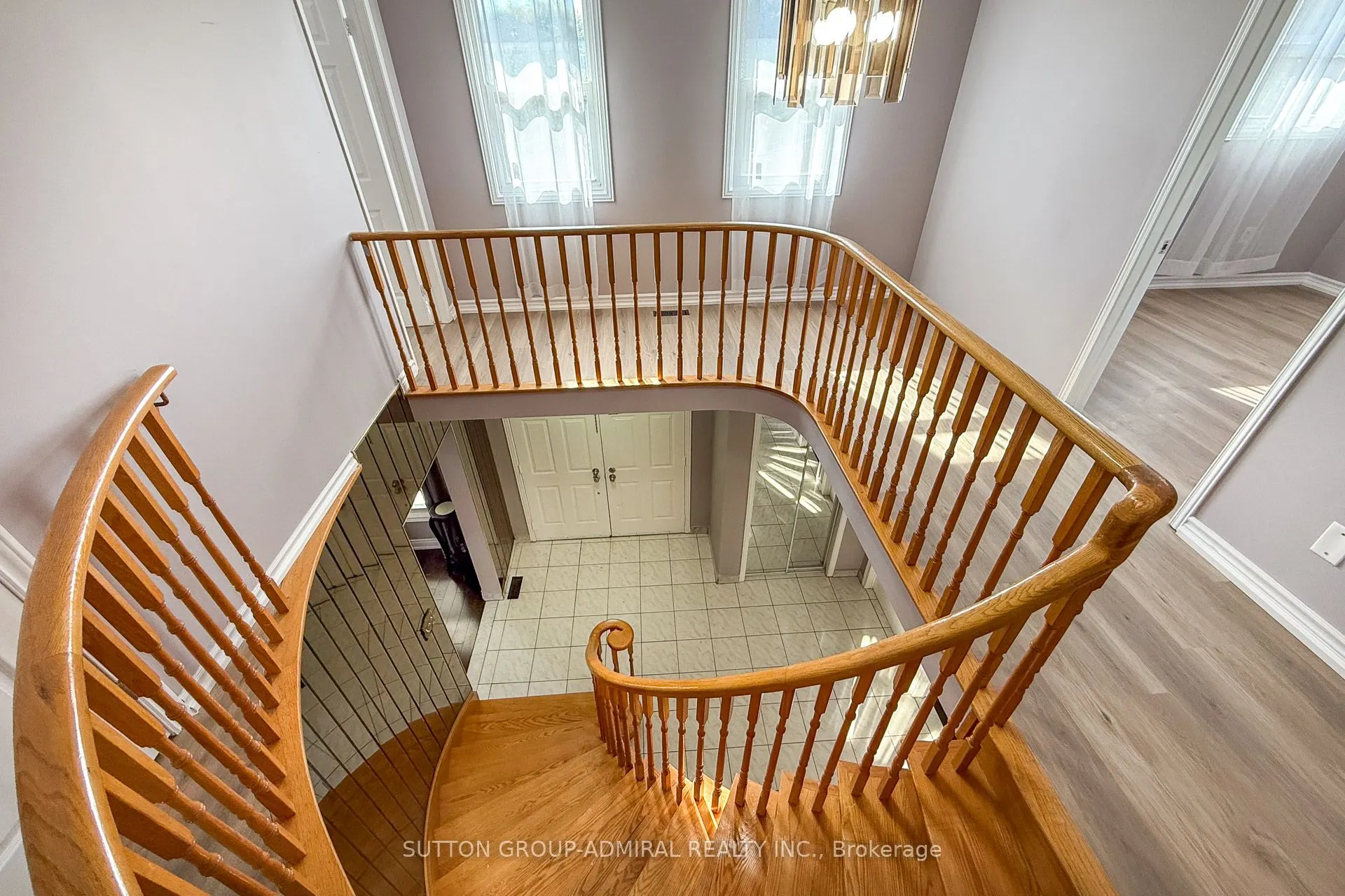 46 Canmore Boulevard