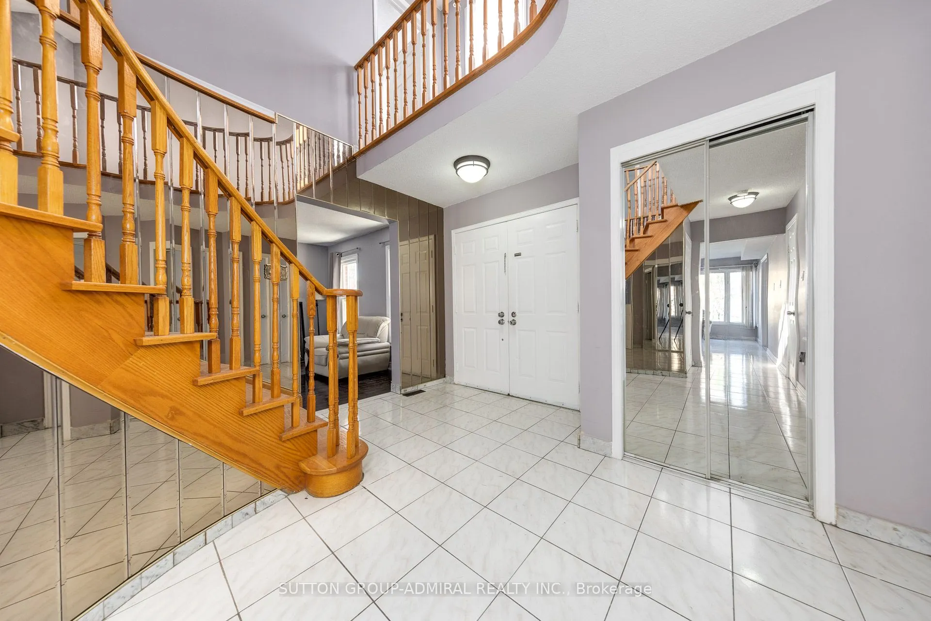 46 Canmore Boulevard