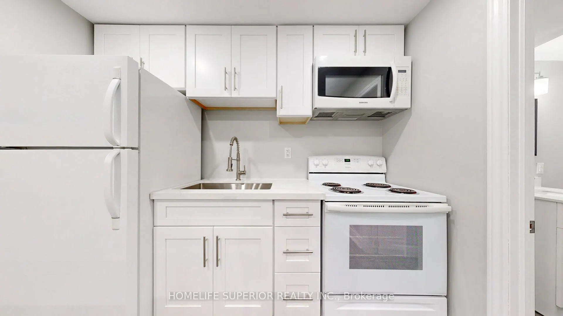 380 Vancouver Crescent